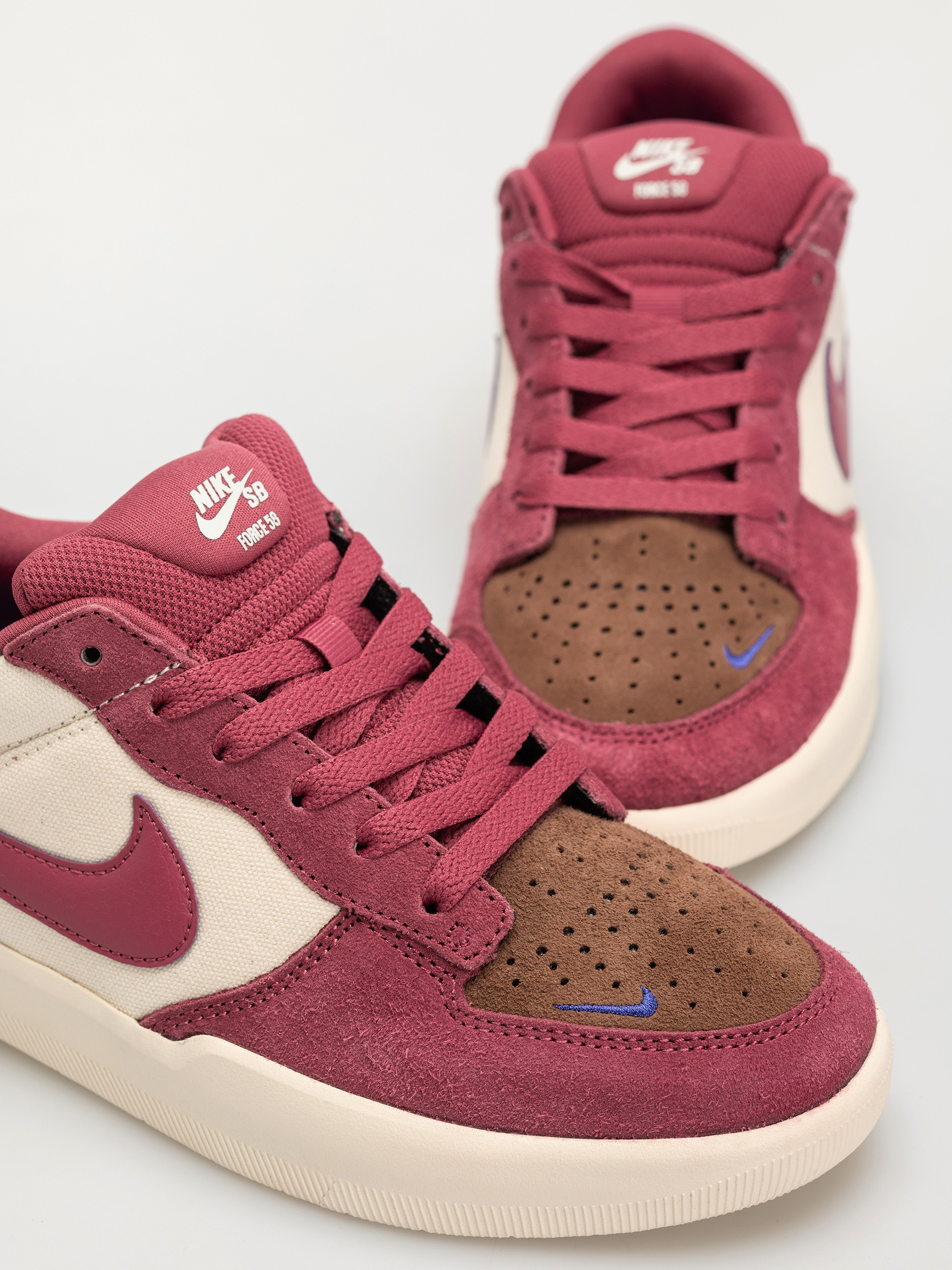 Cipők Nike SB Force 58 (pale ivory/sweet beet fauna brown)