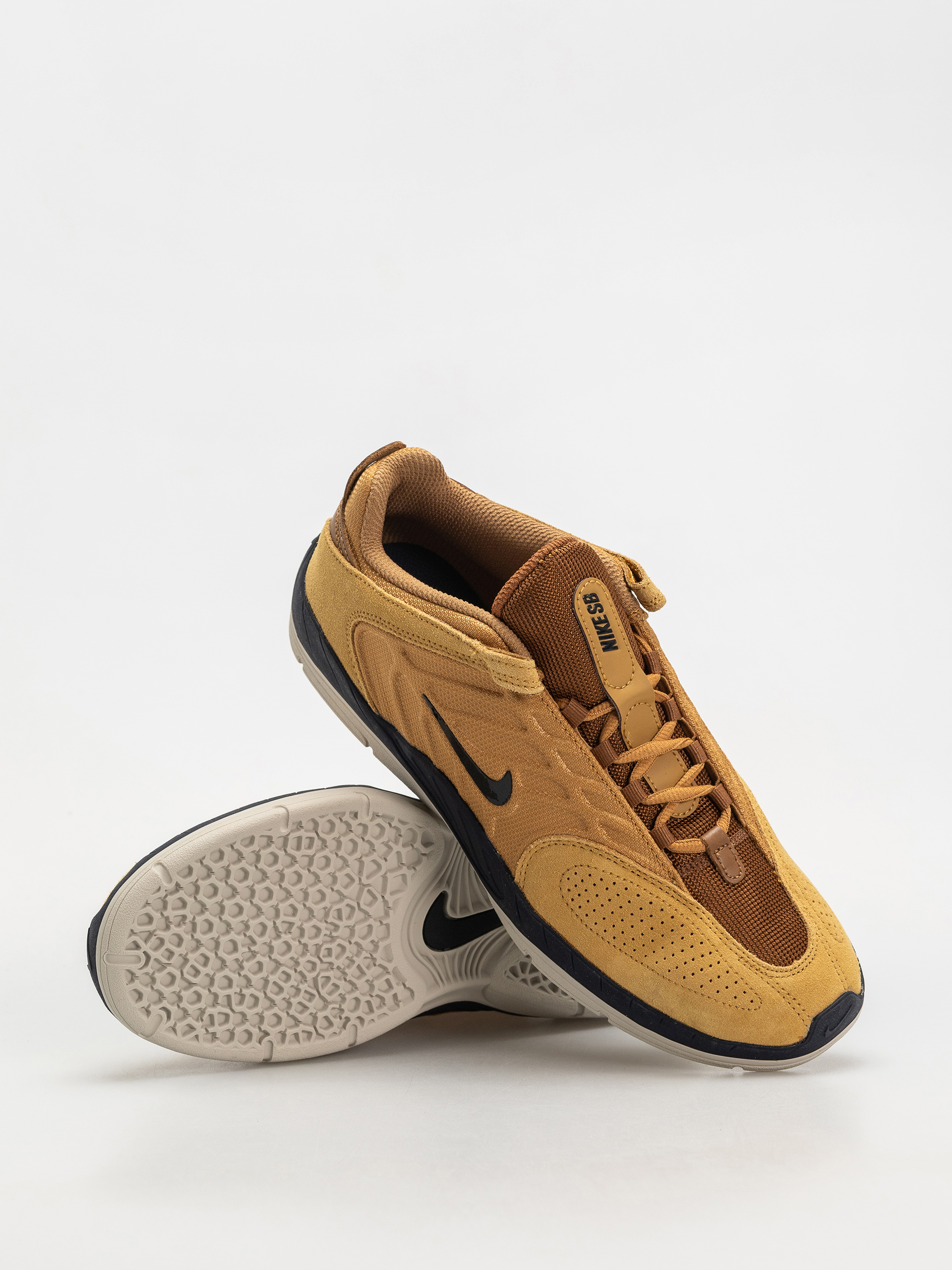 Cipők Nike SB Vertebrae (wheat/black lt british tan obsidian)