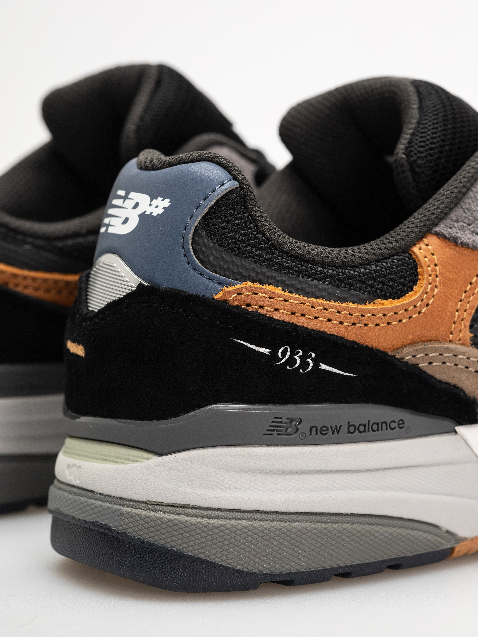 Cipők New Balance 933 (grey brown chestnut)