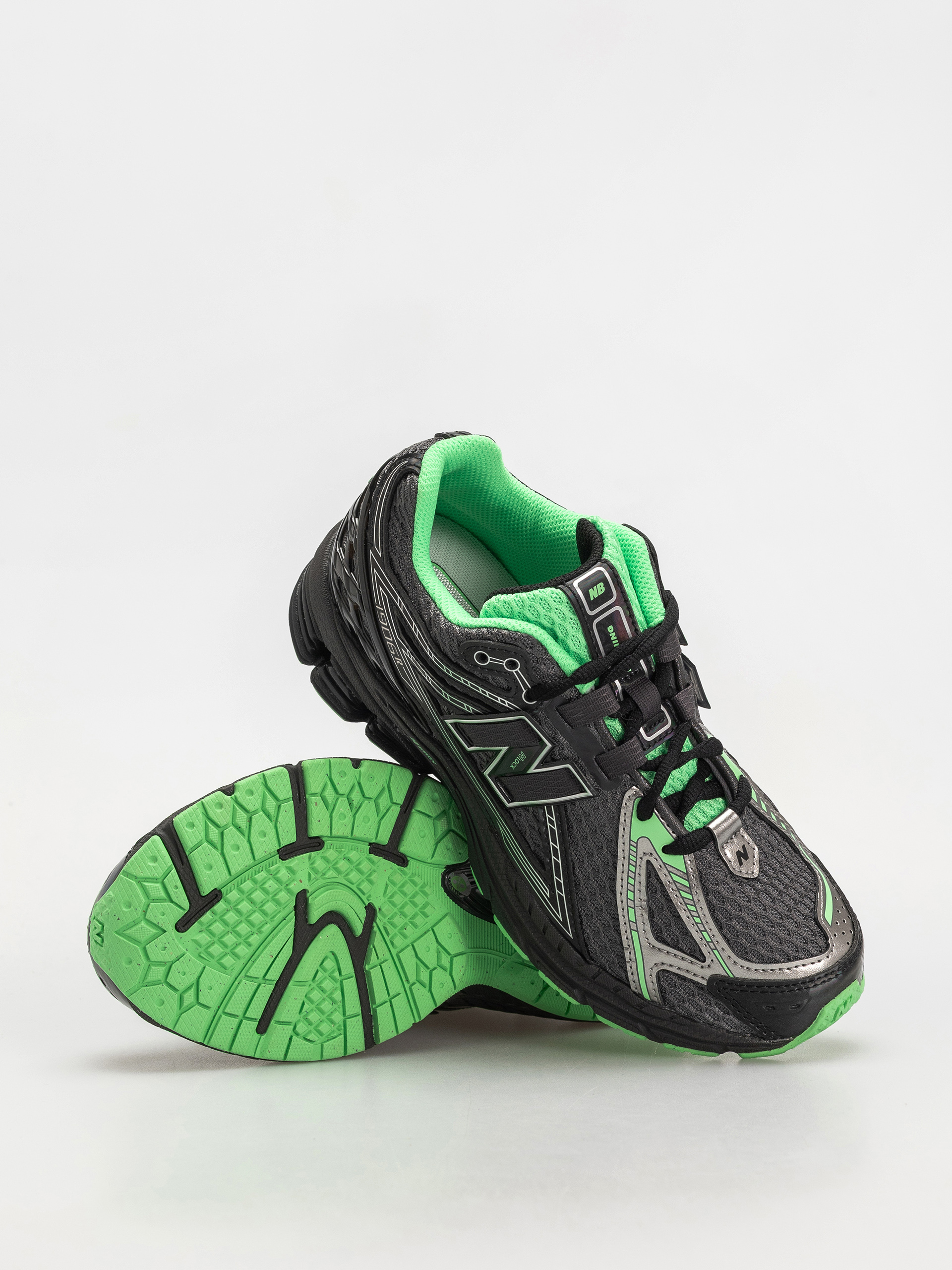 Cipők New Balance 1906 JR (black)