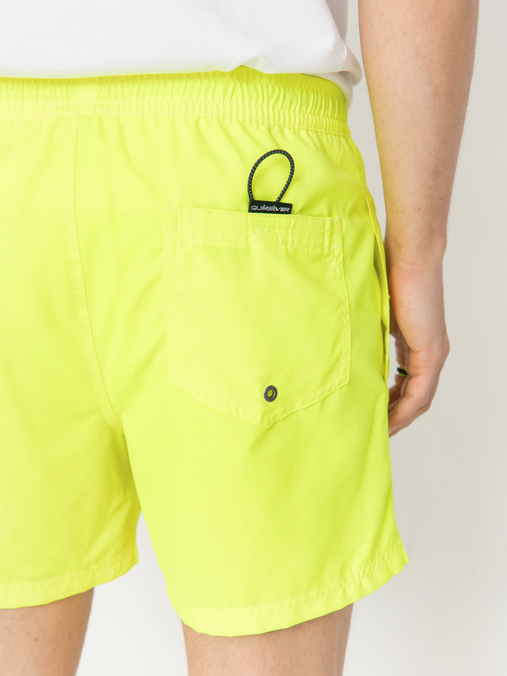 Quiksilver Everyday Solid Volley 15 Rövidnadrág (safety yellow)