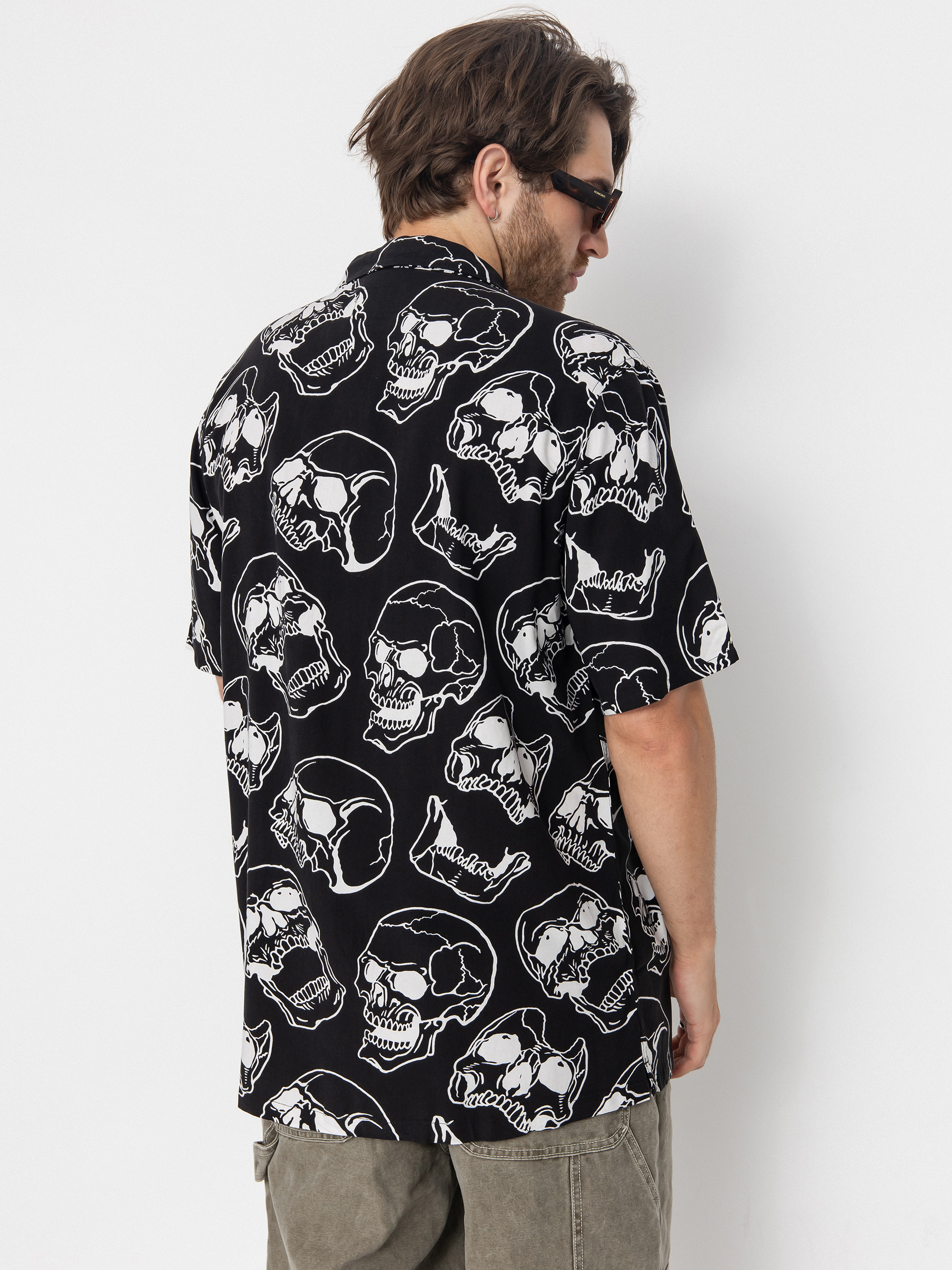 DC Fracture Ss Button Up Ing (black skully print)