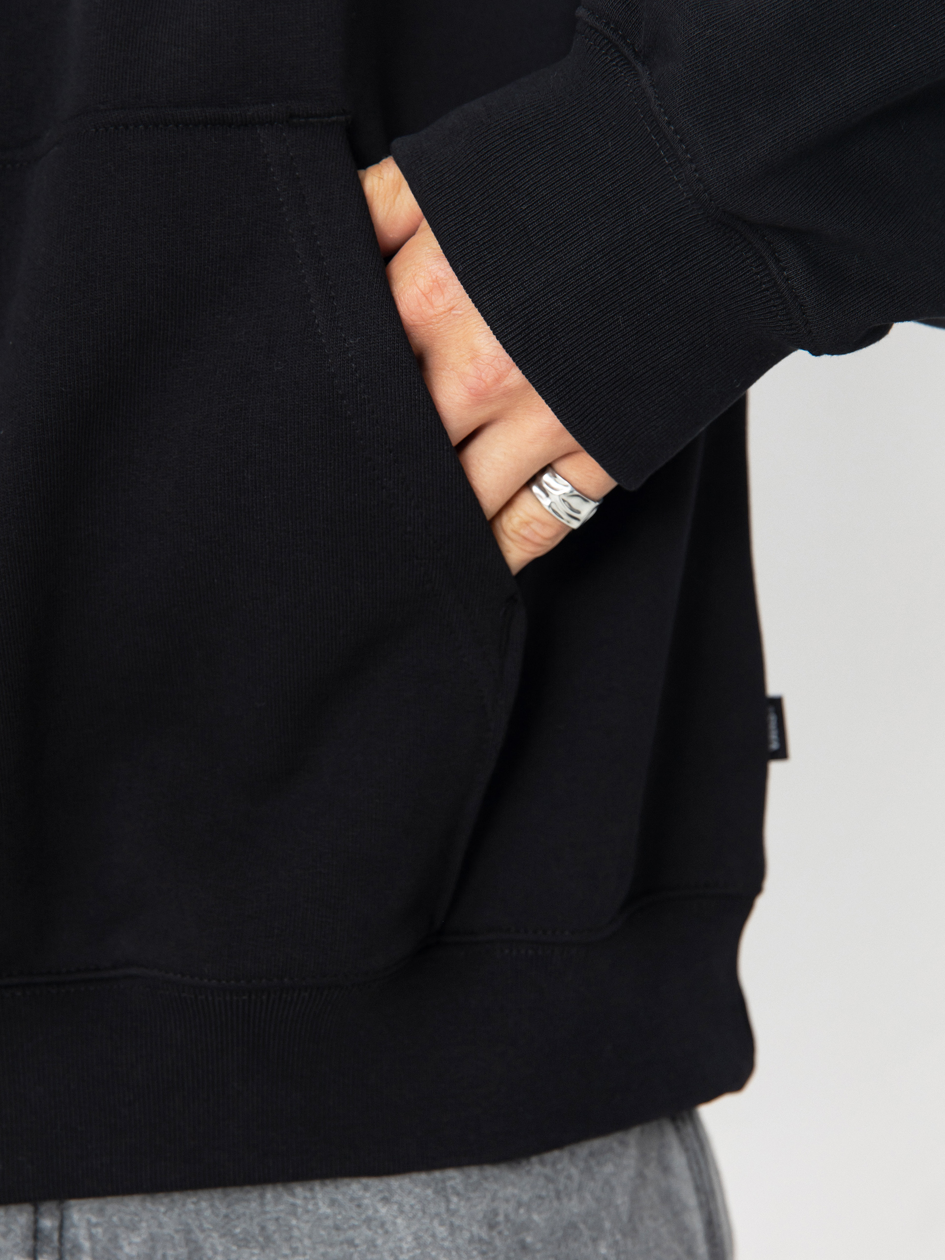 Kapucnis pulóver Vans Salton Loose Ft HD (black)