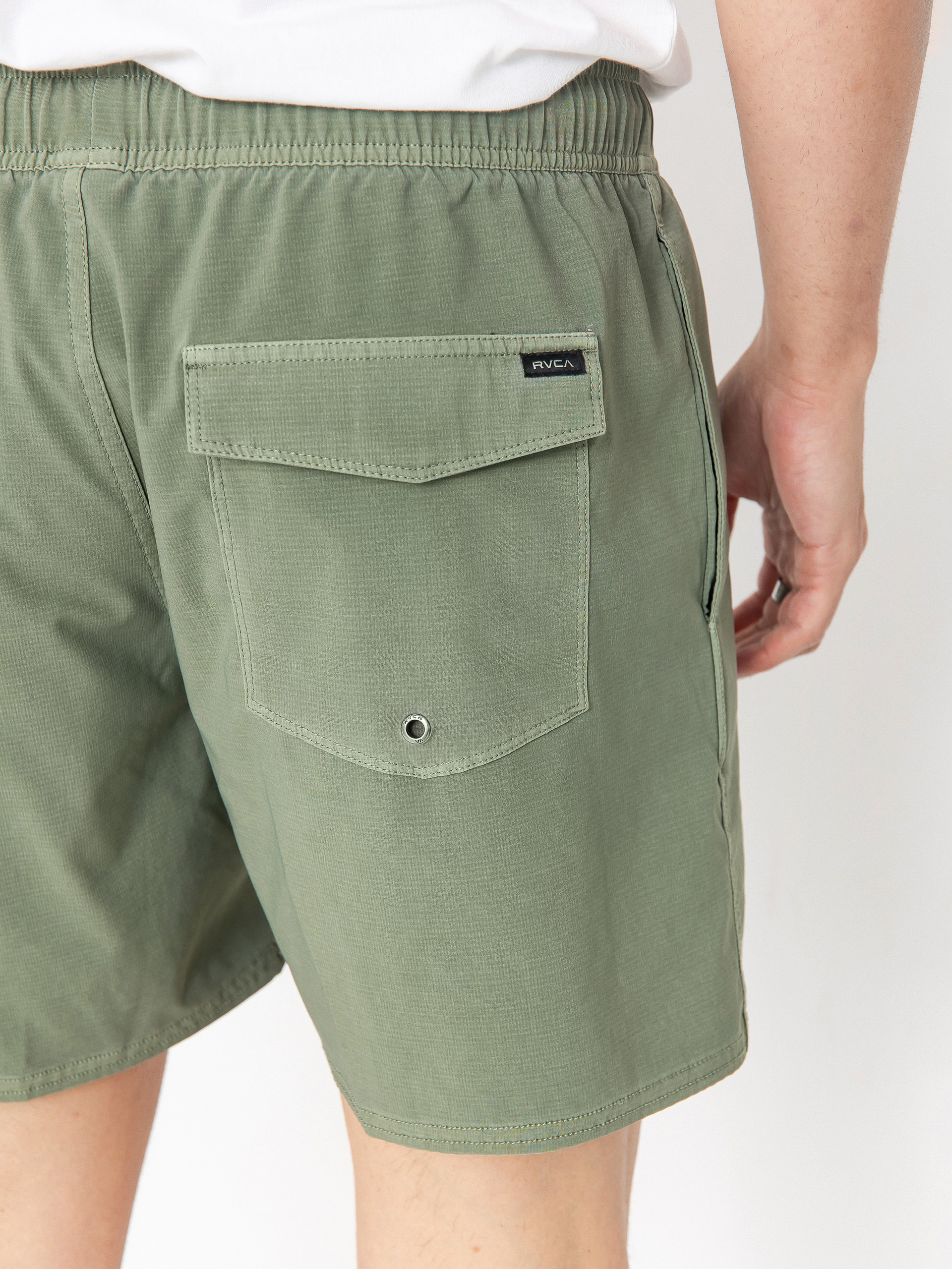 RVCA Pigment Elastic 16 Boardshort (ranger green)