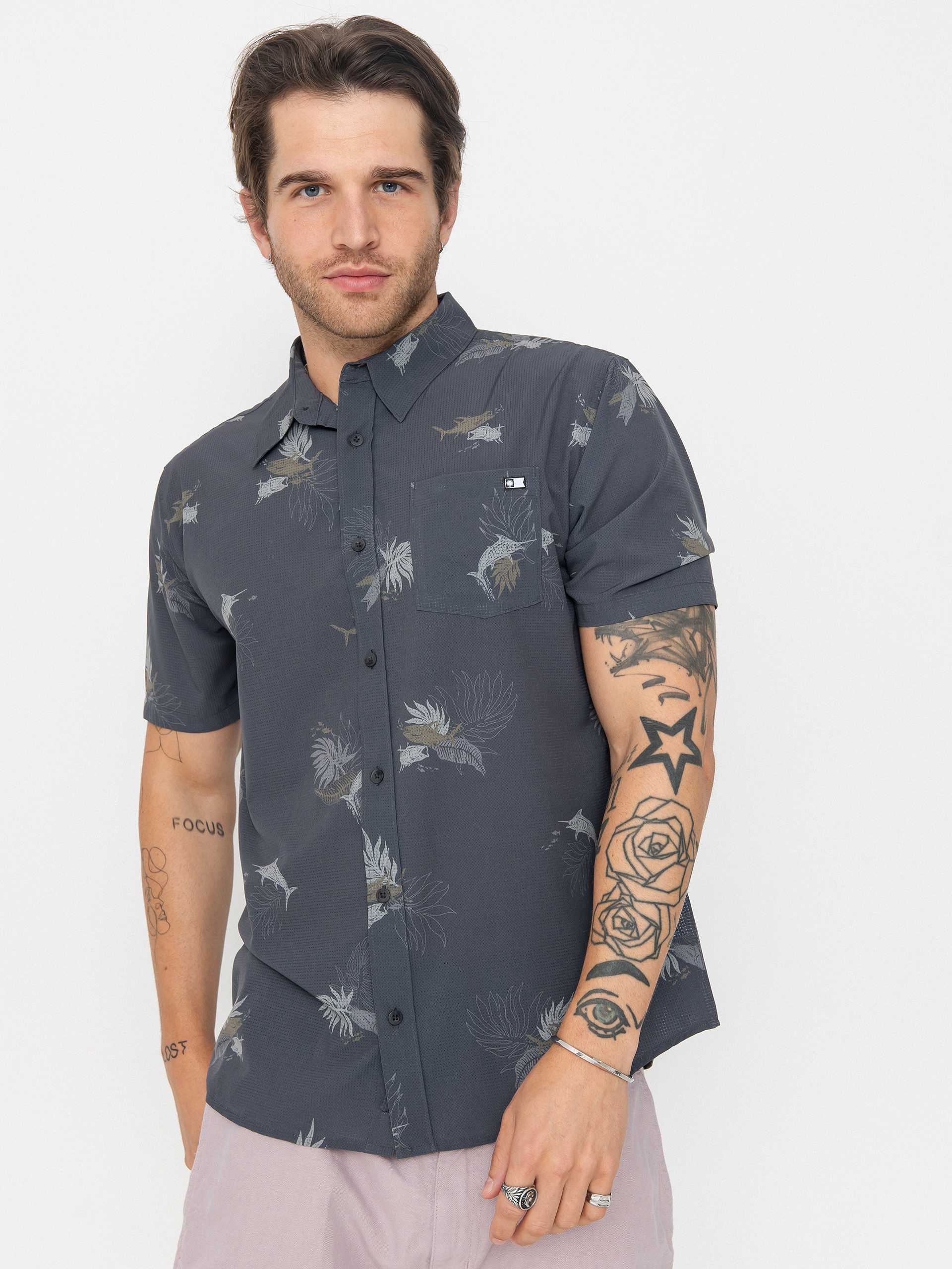 Ing Salty Crew Breezer Perf Tech (charcoal)