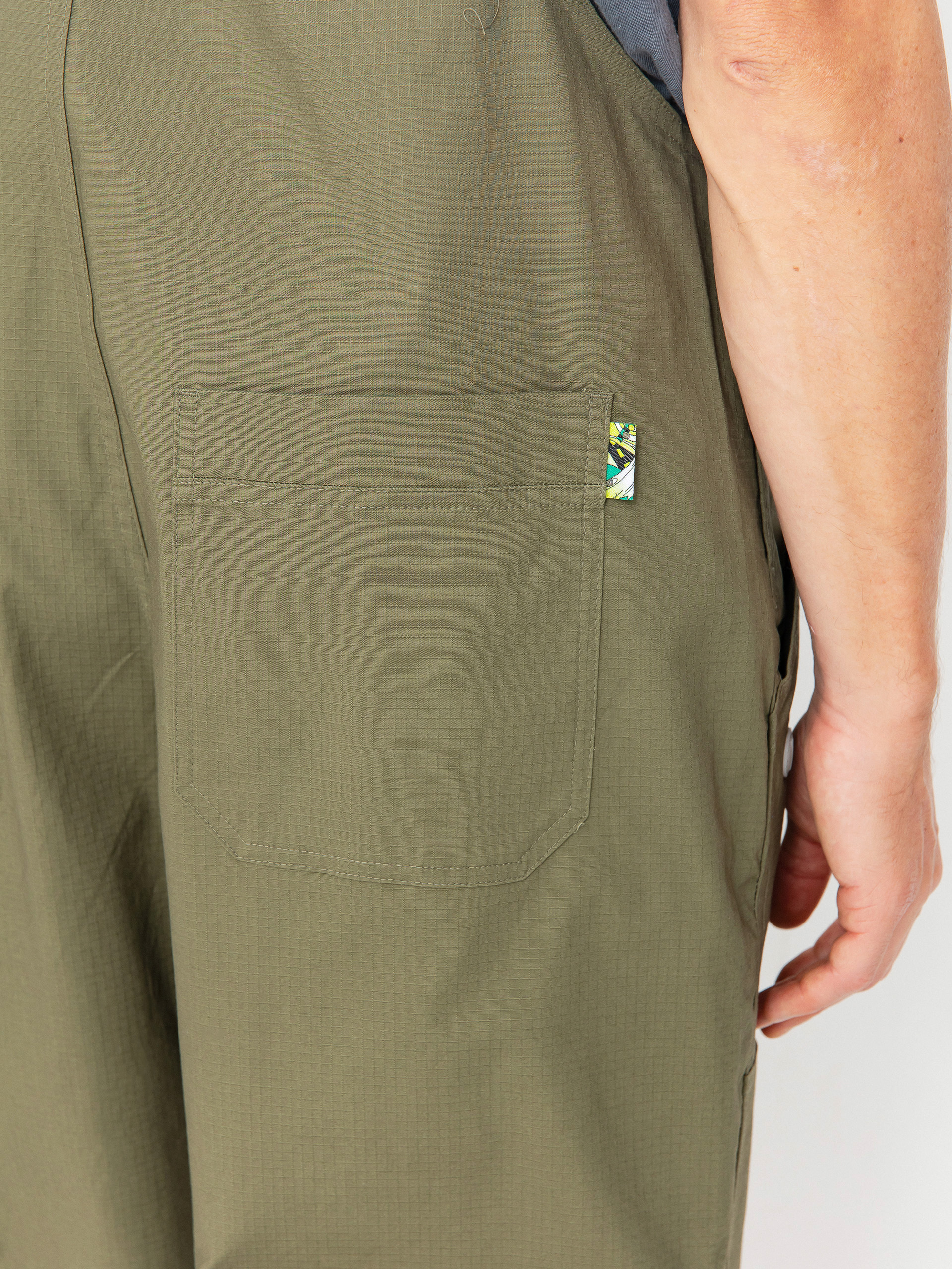 Nike SB Federation Agnostic Overalls Kisnadrág (medium olive/white)