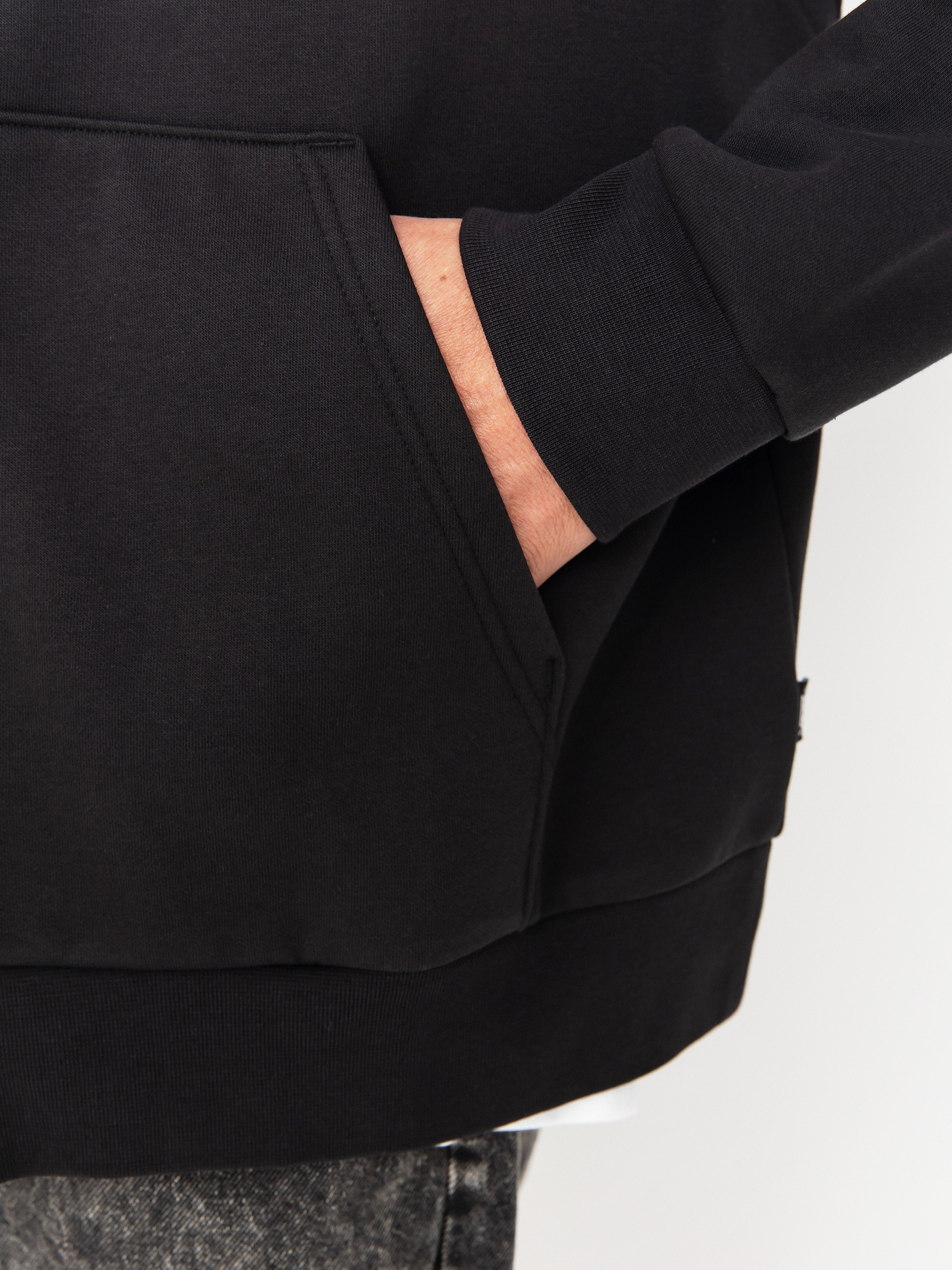 Kapucnis pulóver Vans Left Chest ZHD (black)