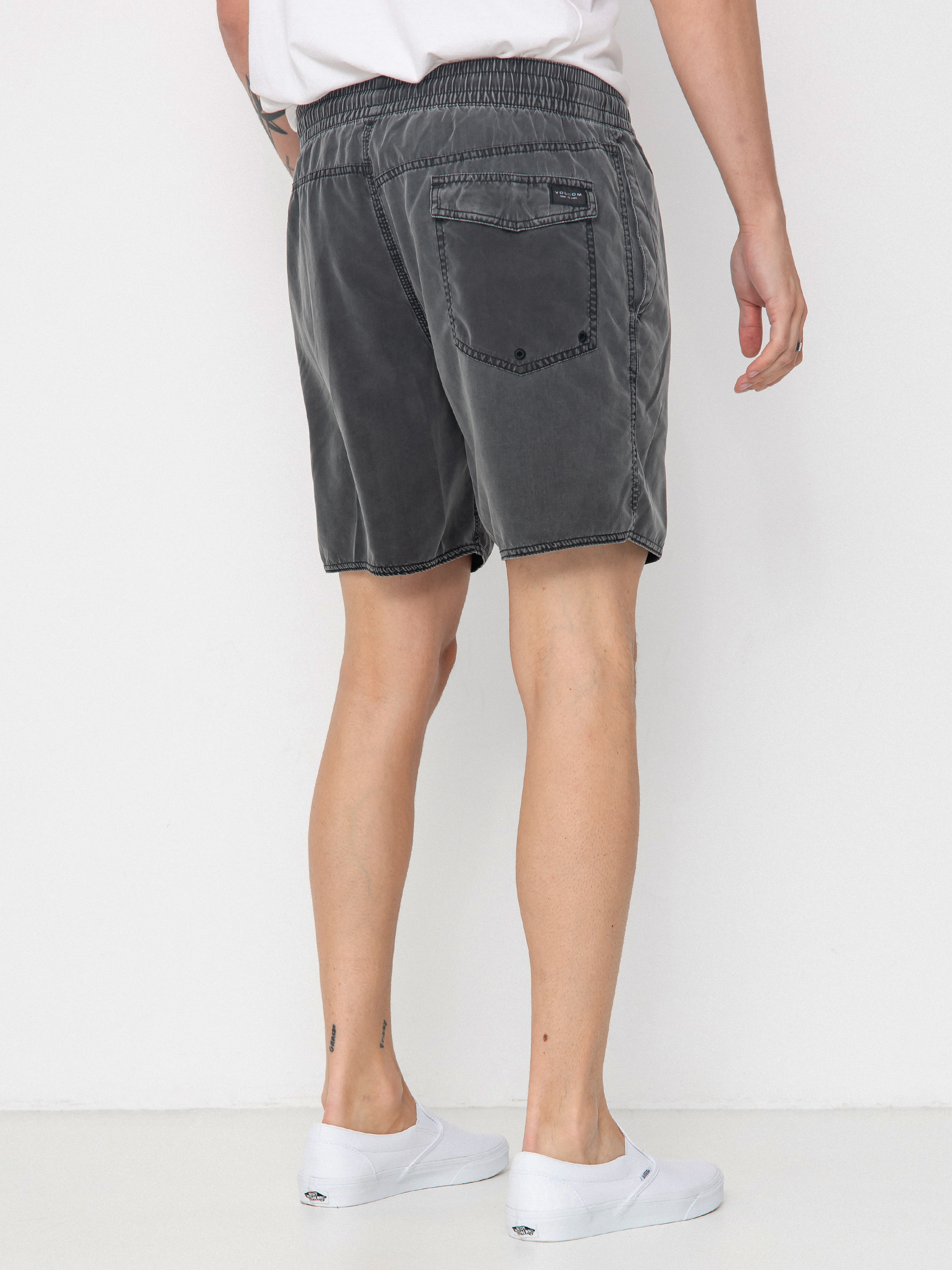 Volcom Center Trunk 17 Rövidnadrág (black)