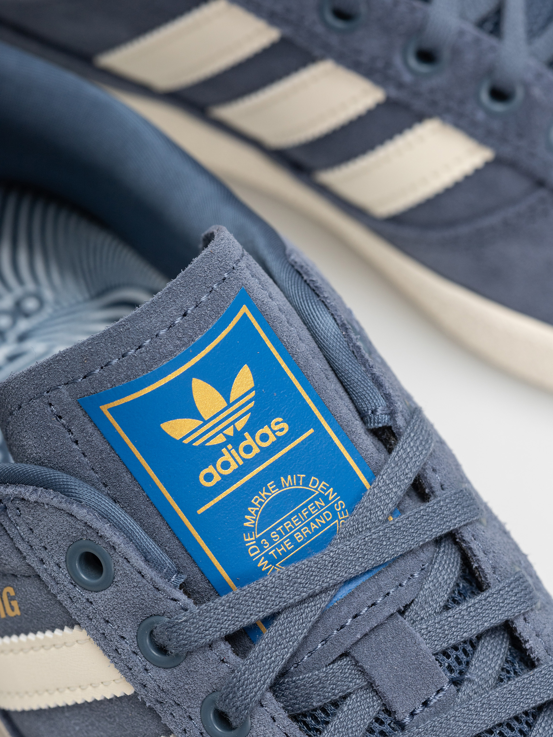 adidas Puig Indoor Cipők (prloin/owhite/blubir)