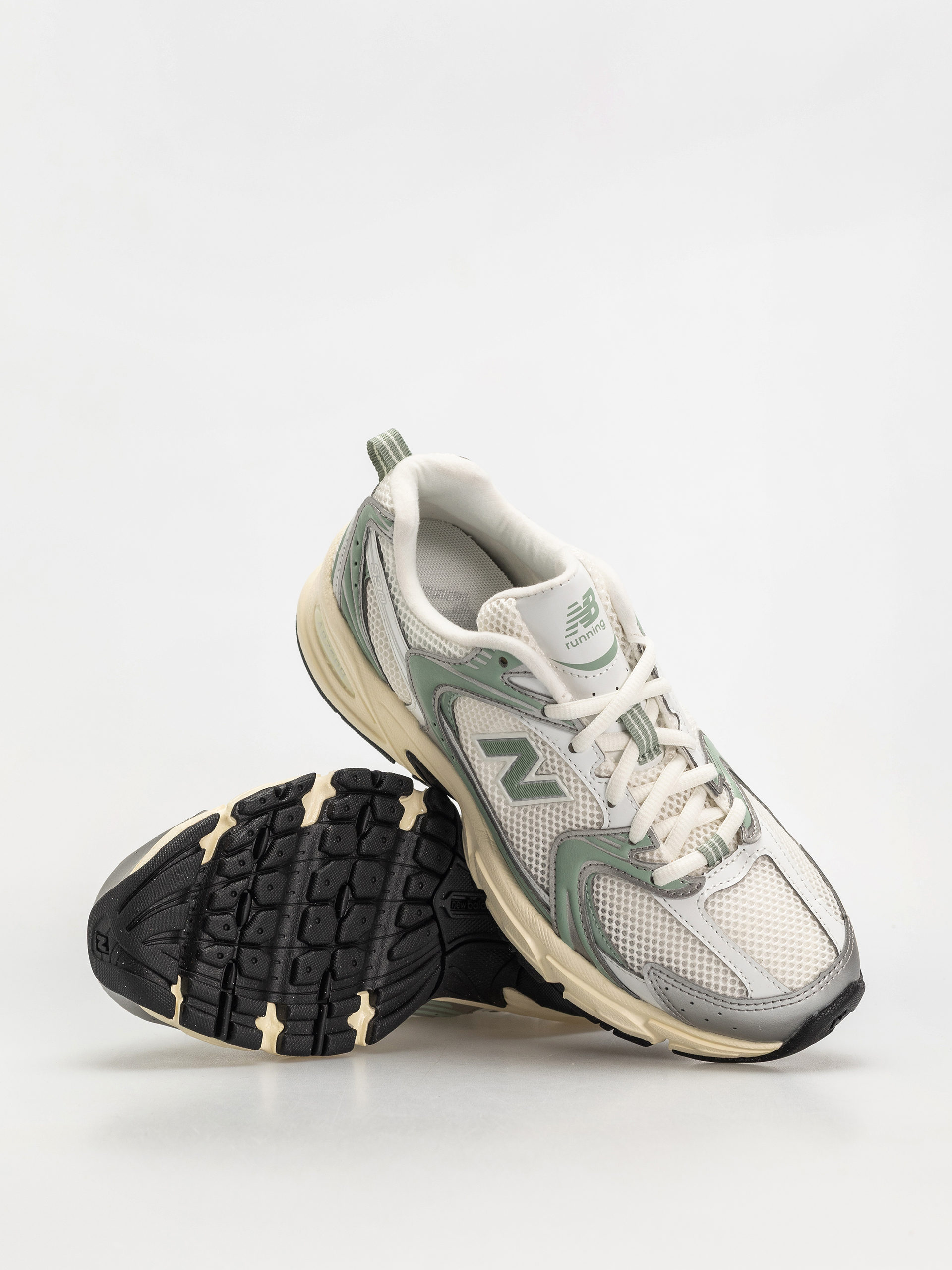 New Balance 530 Cipők (silver metallic)