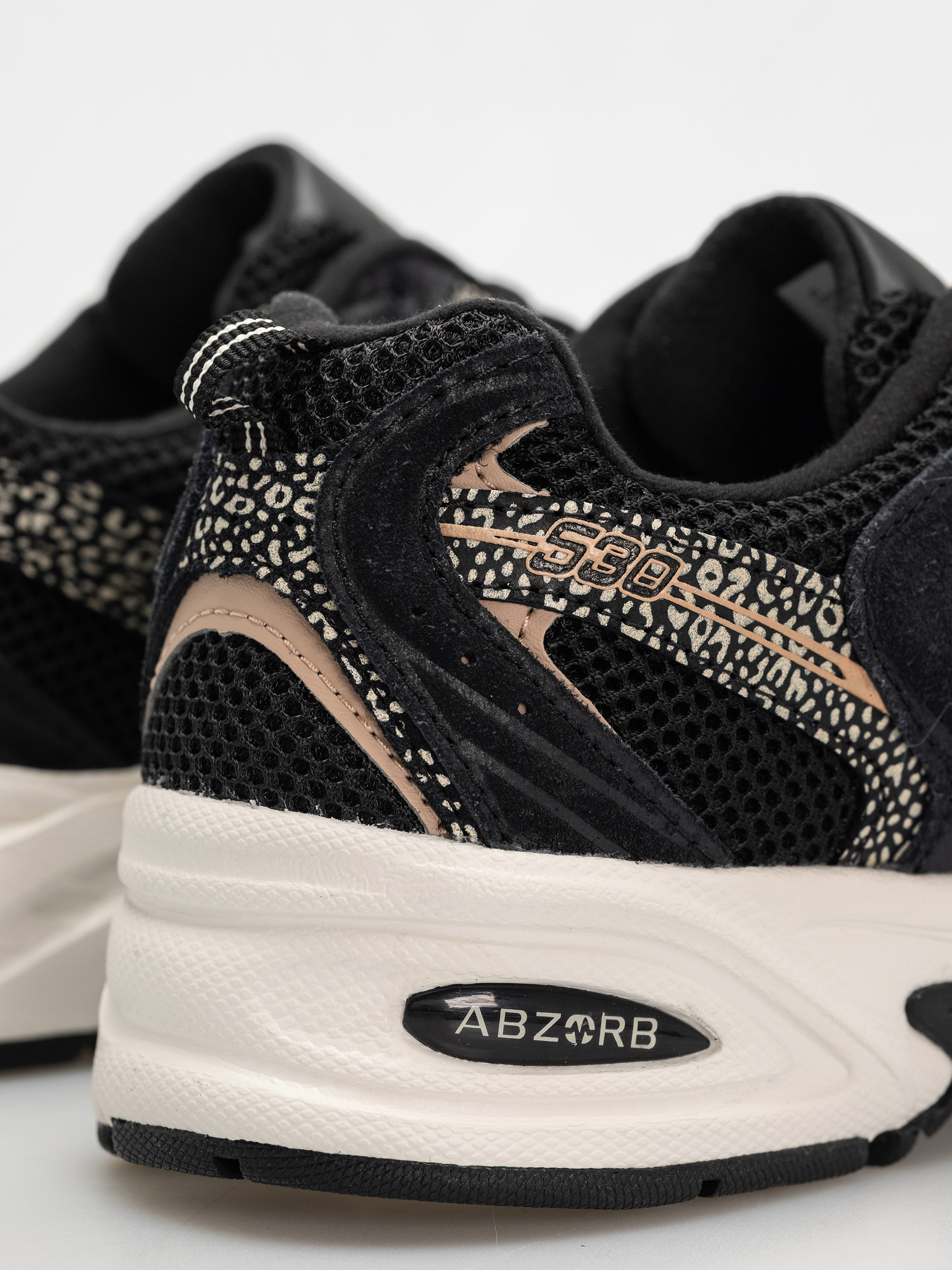 New Balance 530 Cipők (black)