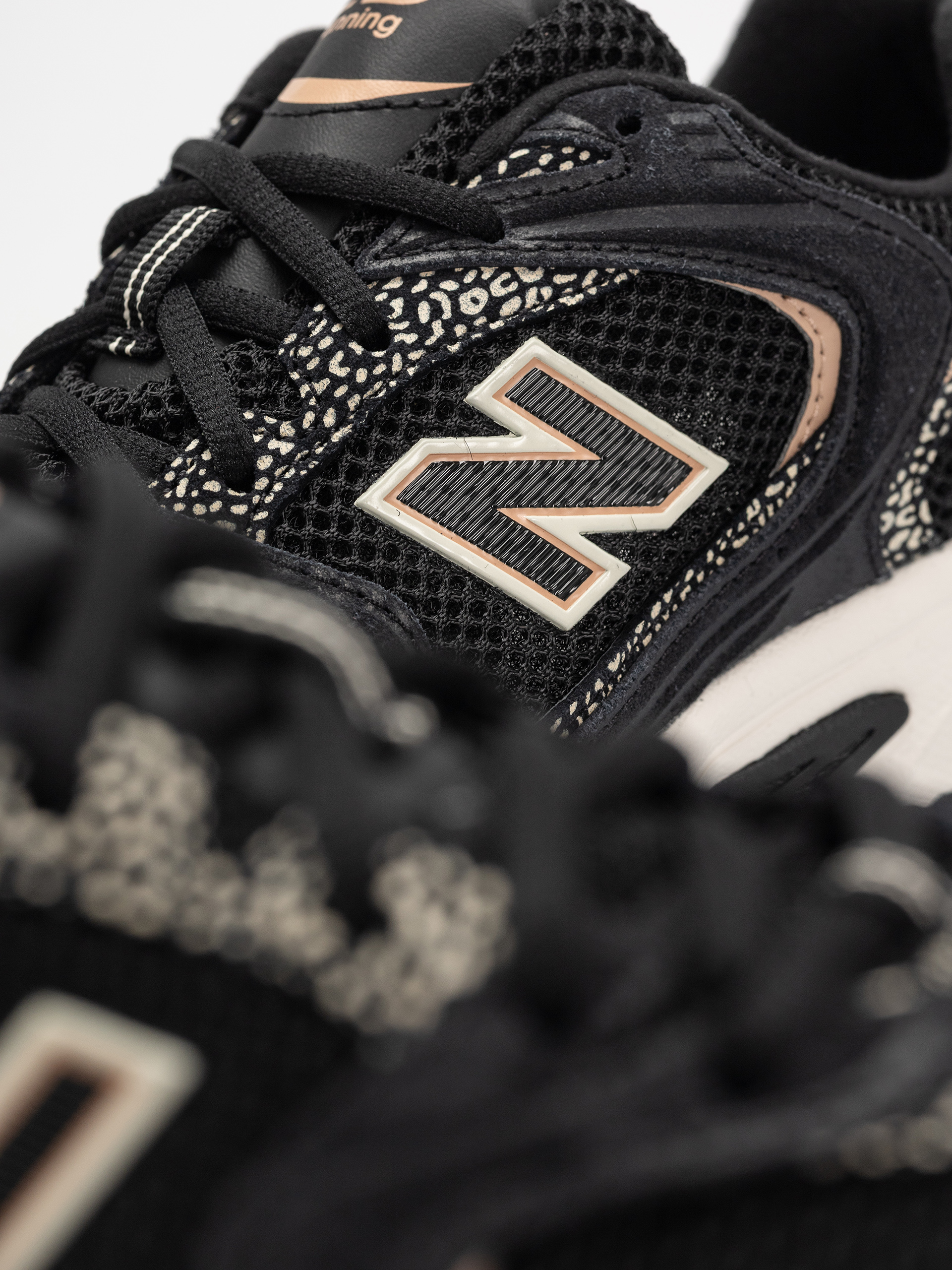 New Balance 530 Cipők (black)