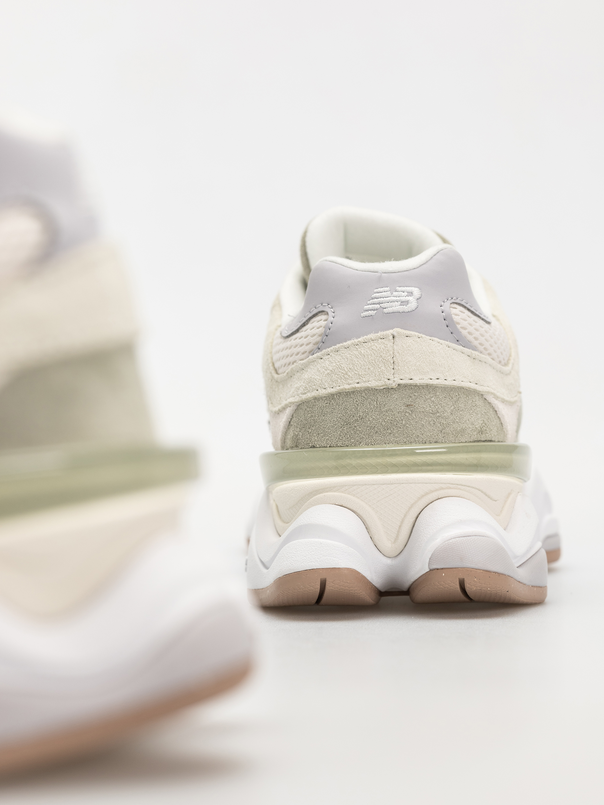 New Balance 9060 Cipők (garter snake)