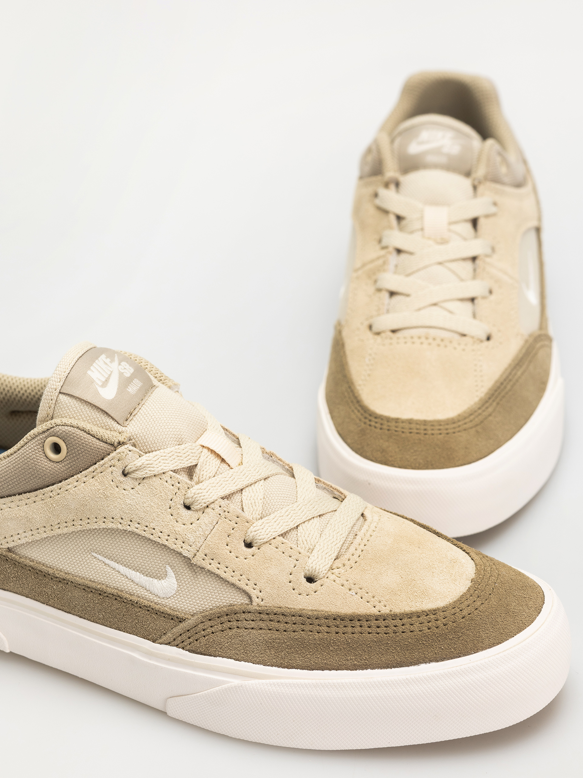 Nike SB Malor Cipők (lt khaki/pale ivory neutral olive)