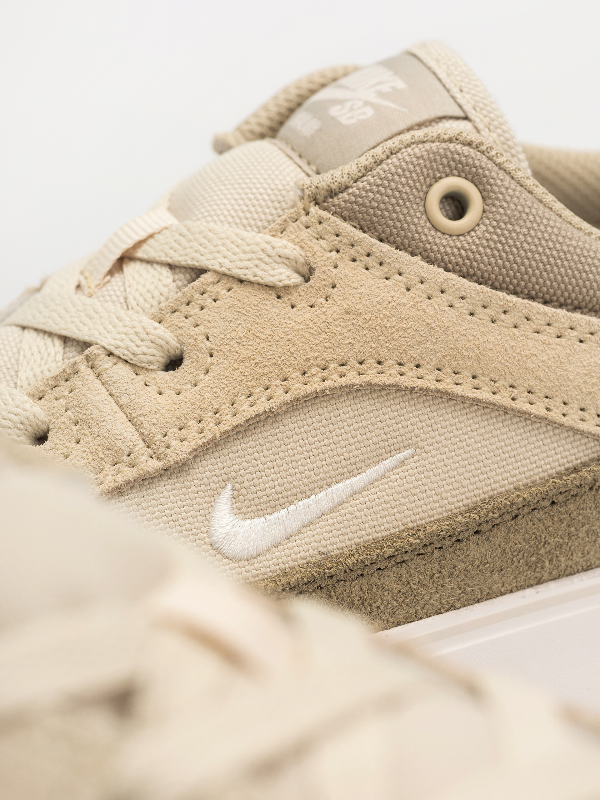 Nike SB Malor Cipők (lt khaki/pale ivory neutral olive)