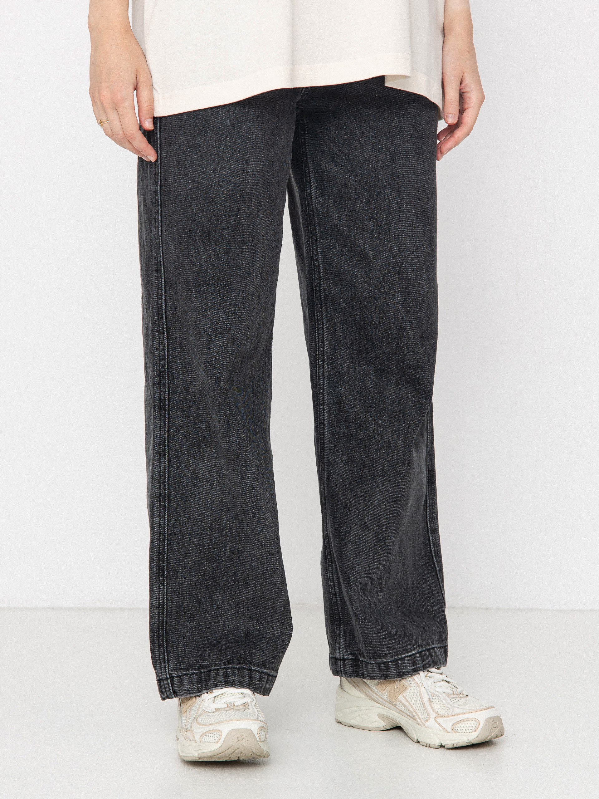 Santa Cruz Classic Baggy Jeans Wmn Kisnadrág (black wash)