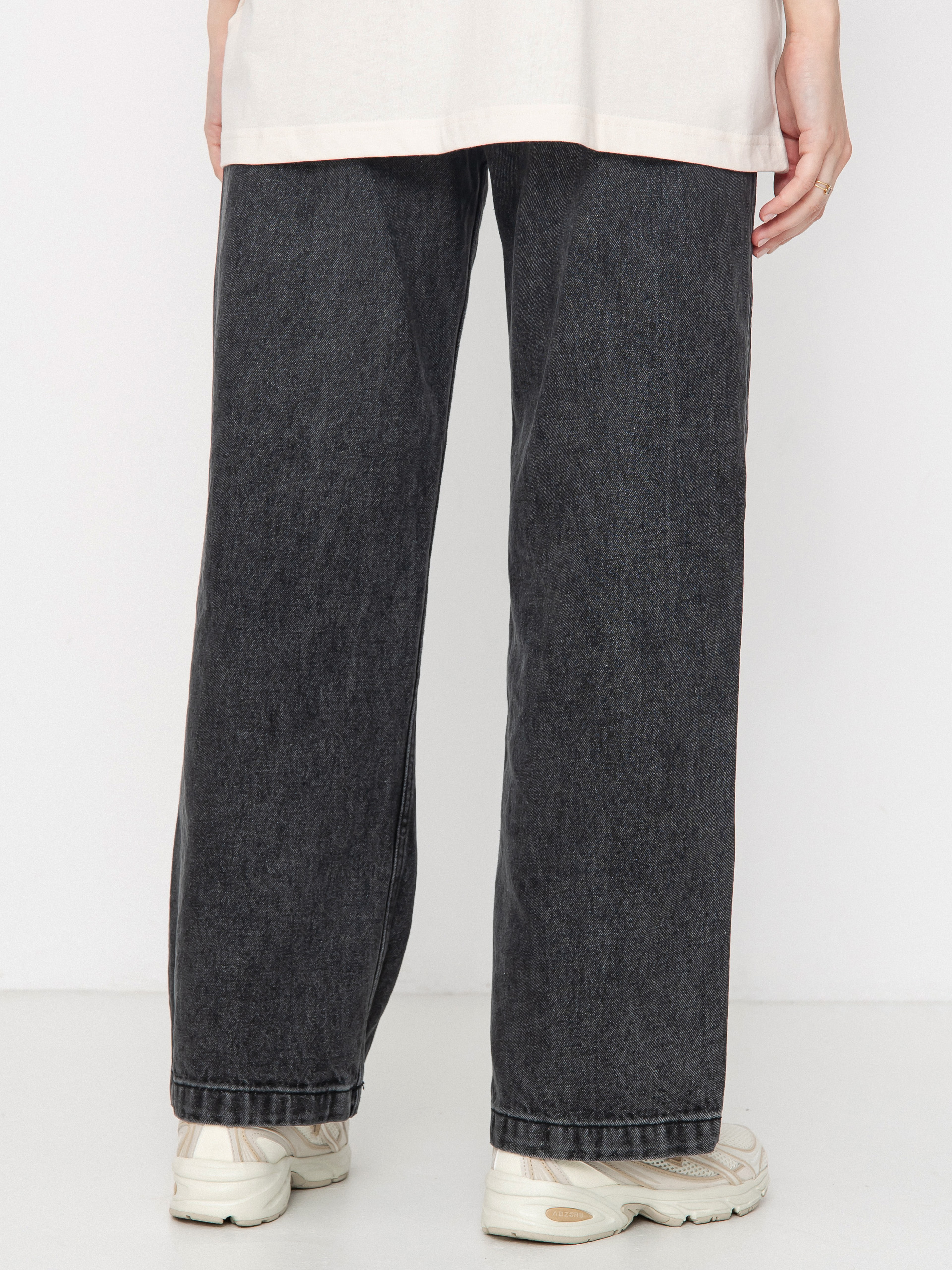 Santa Cruz Classic Baggy Jeans Wmn Kisnadrág (black wash)