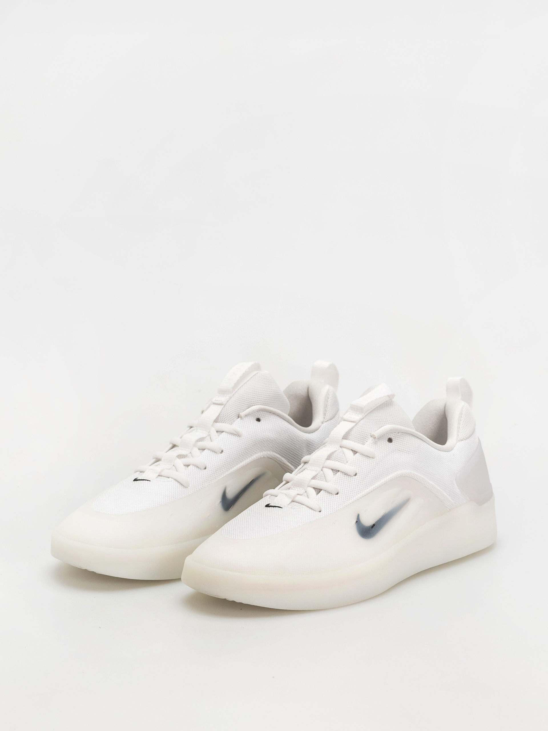 Nike SB Zoom Nyjah 4 Cipők (white/black white black)