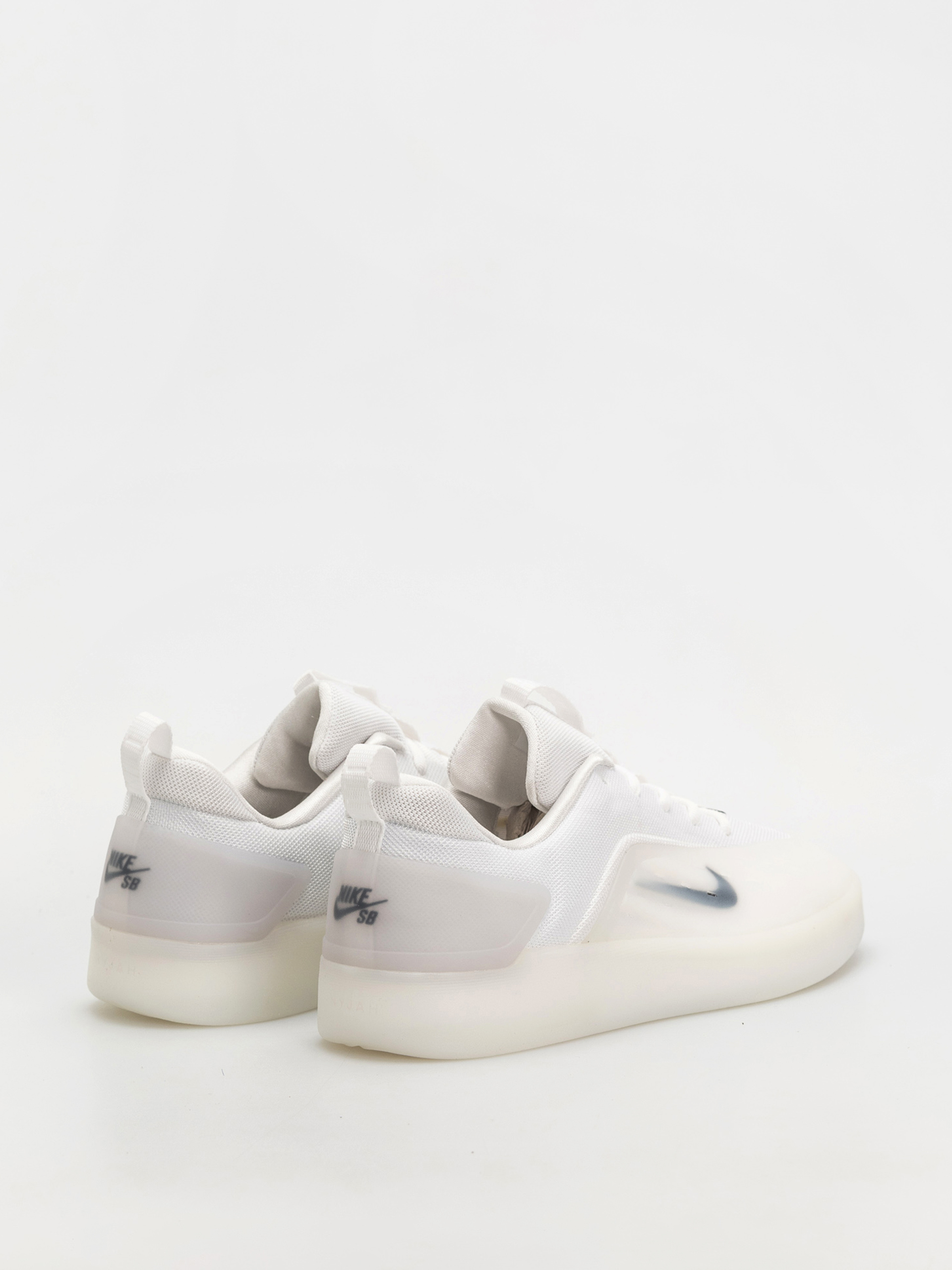 Nike SB Zoom Nyjah 4 Cipők (white/black white black)
