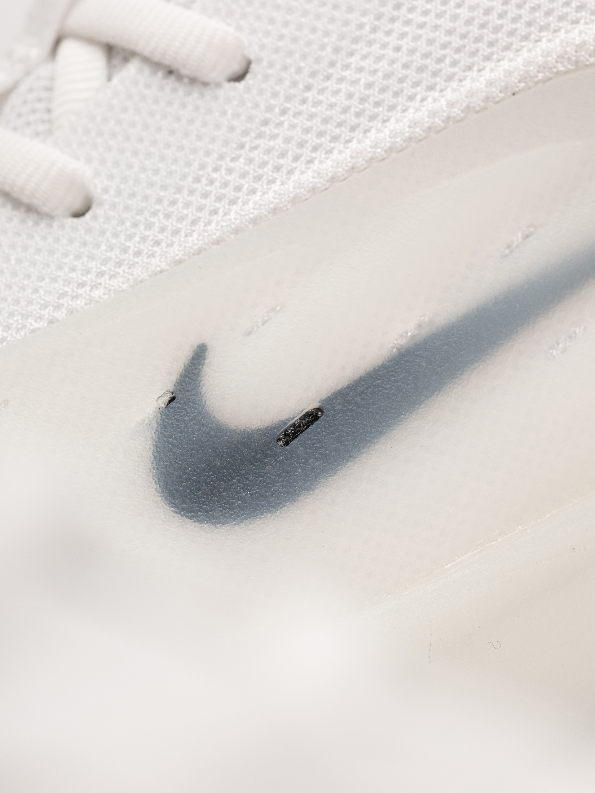 Nike SB Zoom Nyjah 4 Cipők (white/black white black)