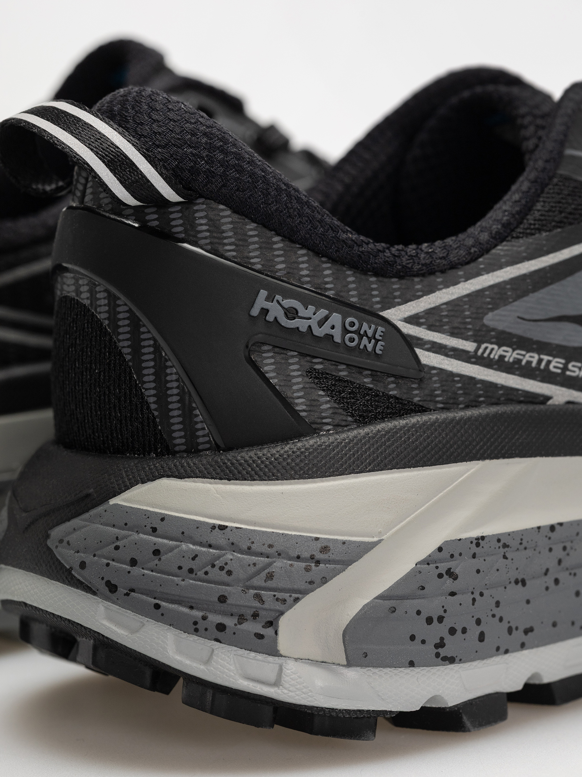 Hoka Mafate Speed 2 Cipők (black castlerock)