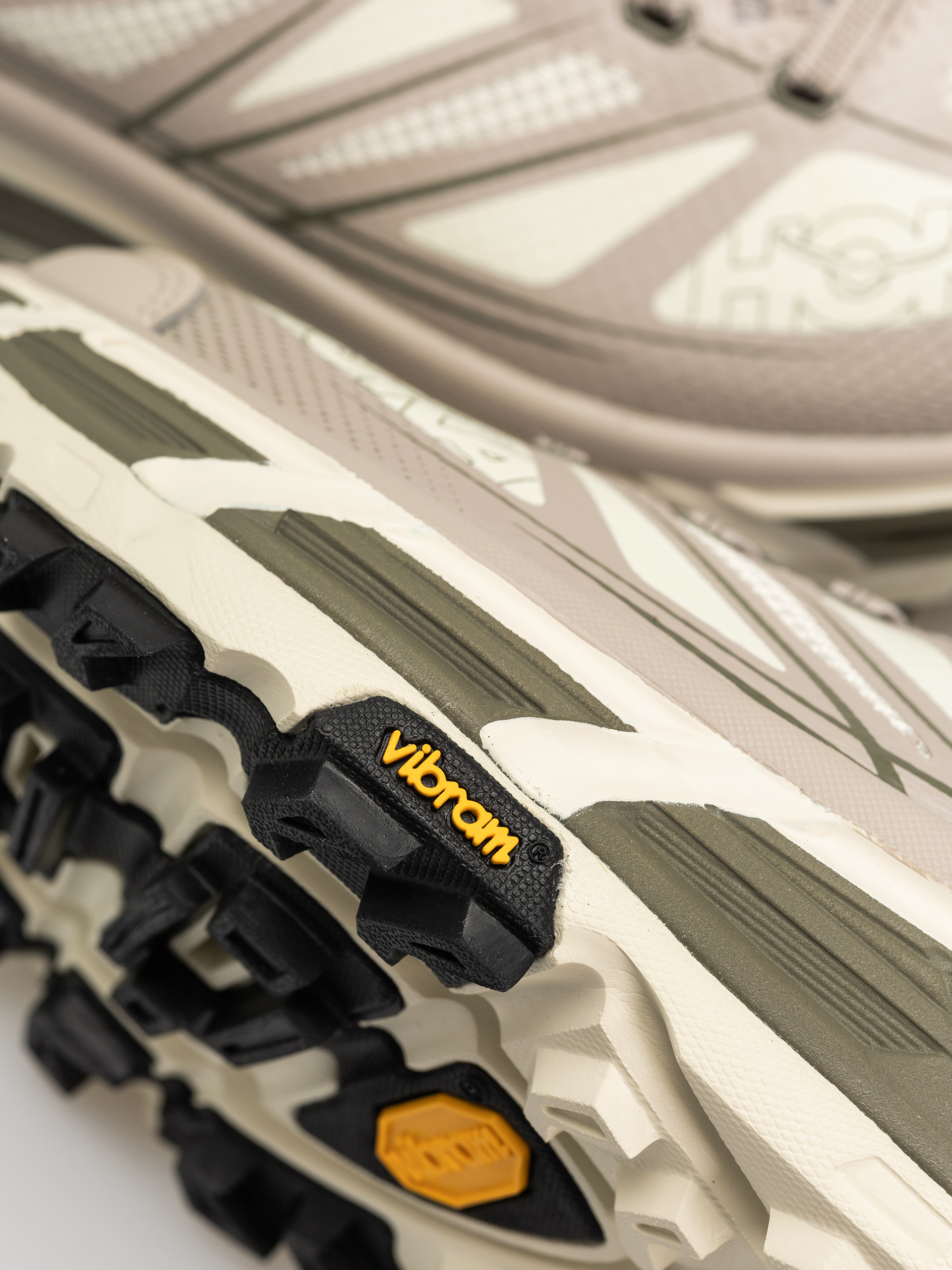 Hoka Mafate Speed 2 Cipők (putty eucalyptus)