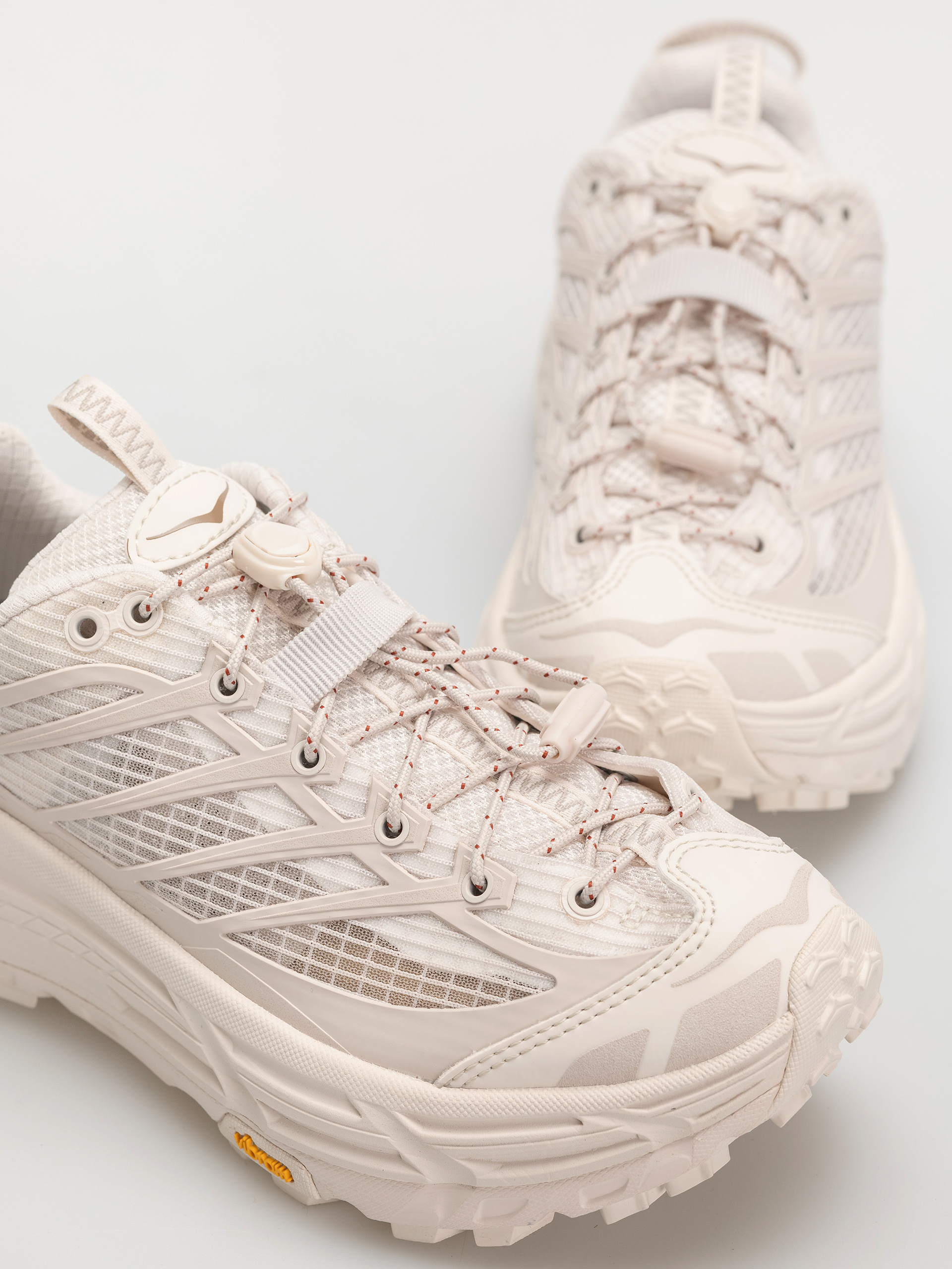 Hoka Mafate Three 2 Grid Cipők (rose cream stucco)