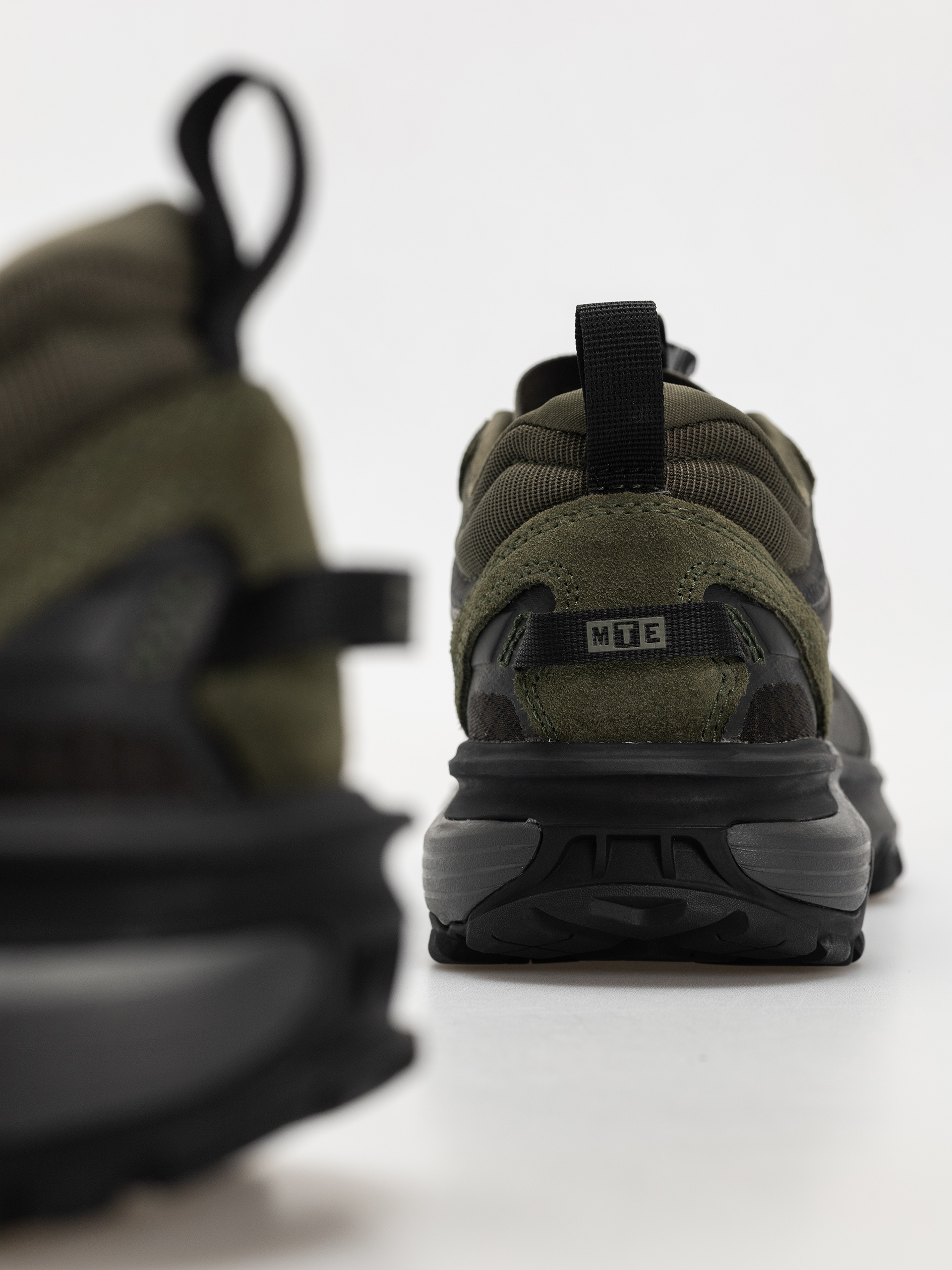 Vans Mte Crosspath Xc Cipők (dark green)