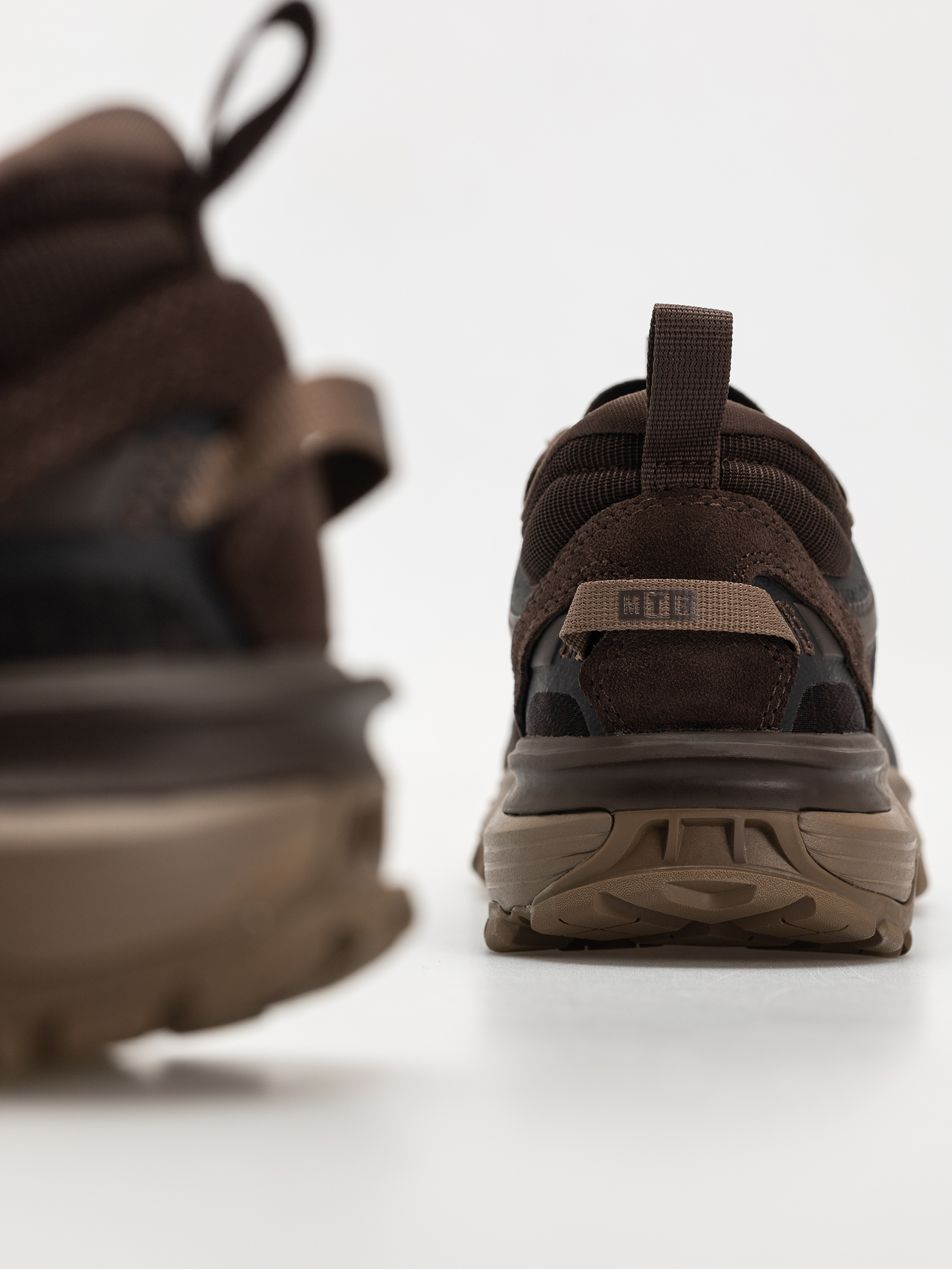 Vans Mte Crosspath Xc Cipők (dark brown)