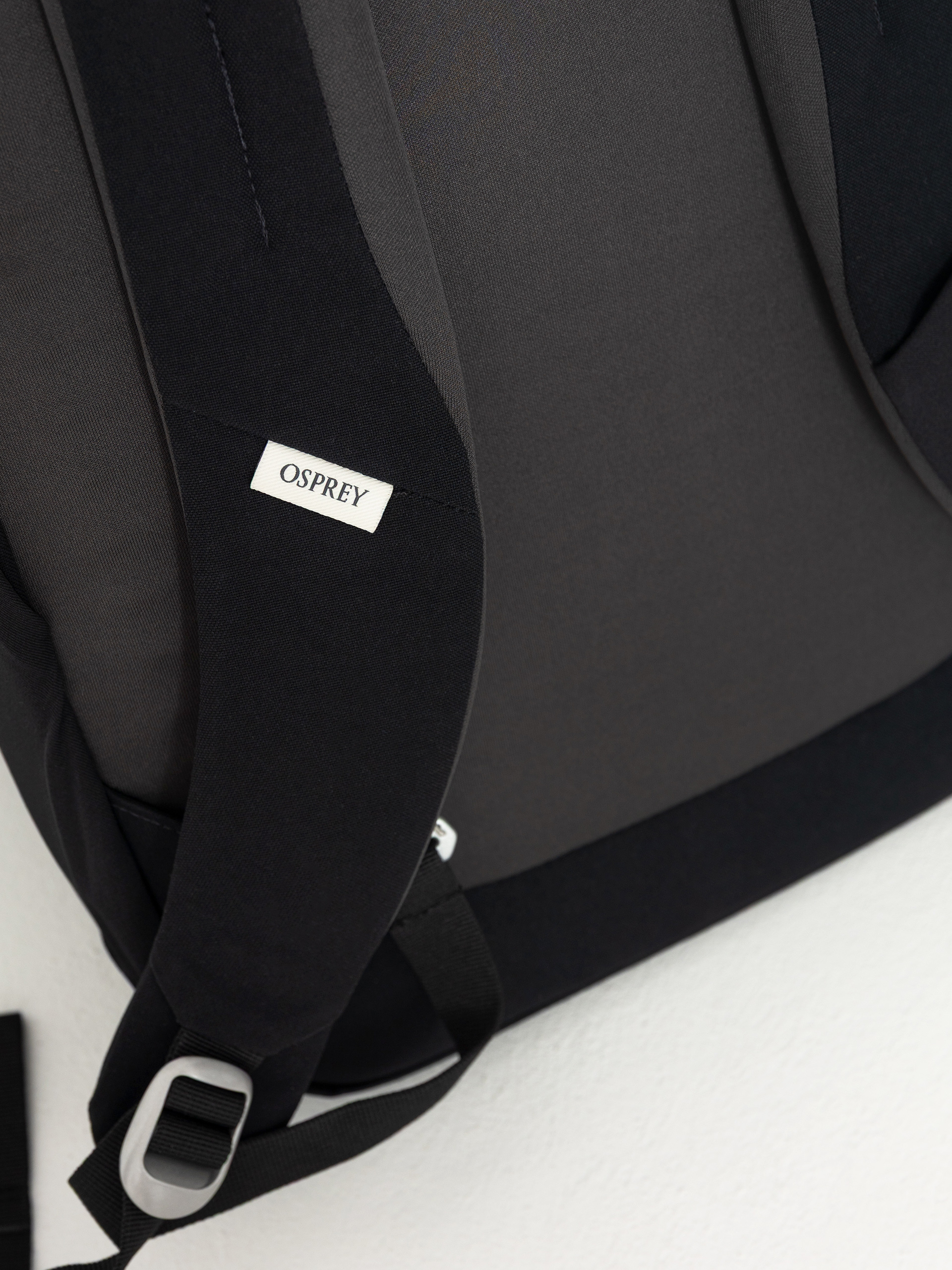 Osprey Arcane Large Day Hátizsák (black)