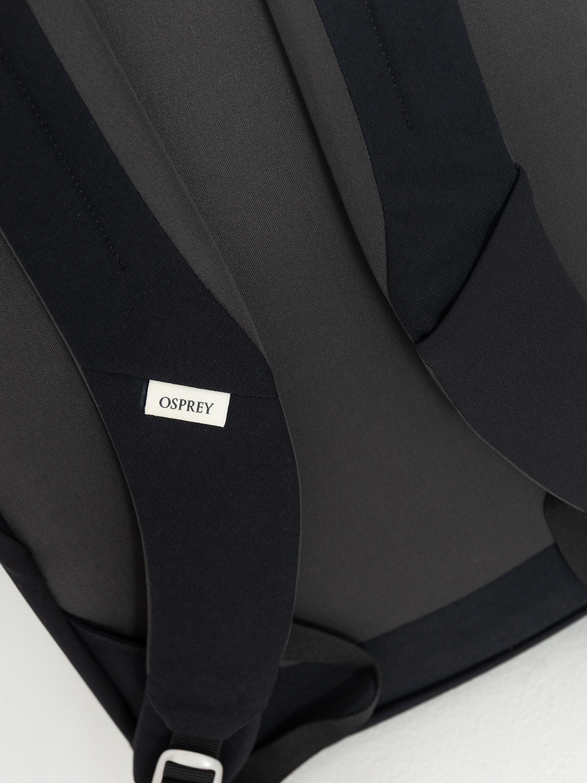 Osprey Arcane Roll Top Pack Hátizsák (black)