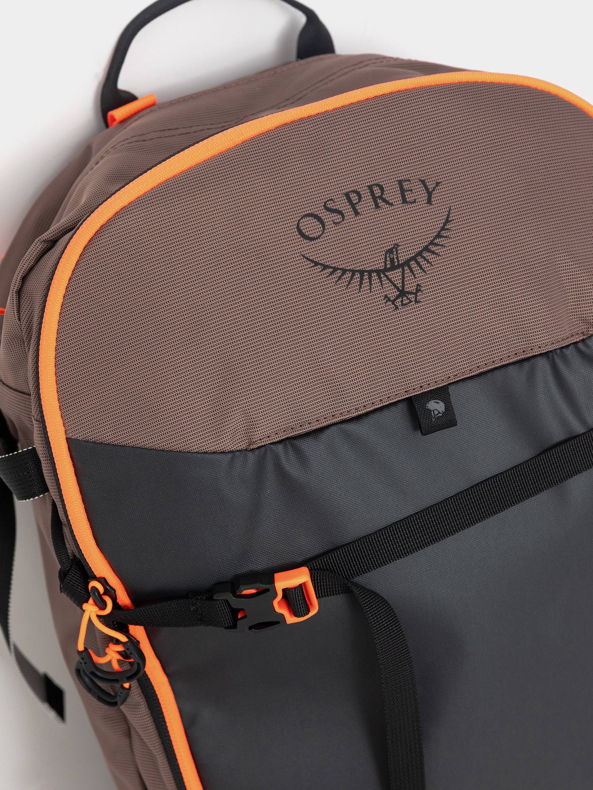 Osprey Sopris 25 Hátizsák (magma brown/raven black)