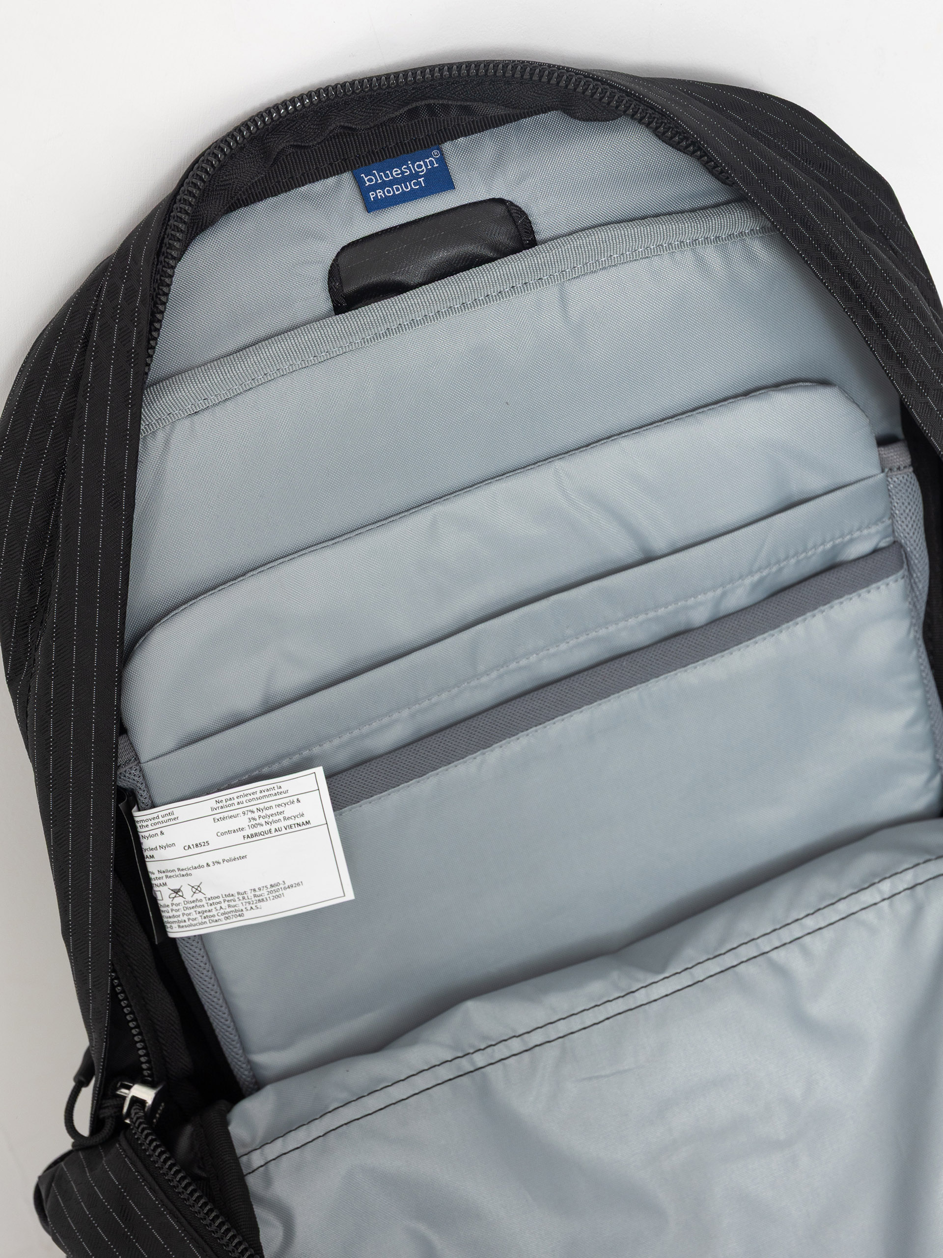 Osprey Quasar Hátizsák (black)