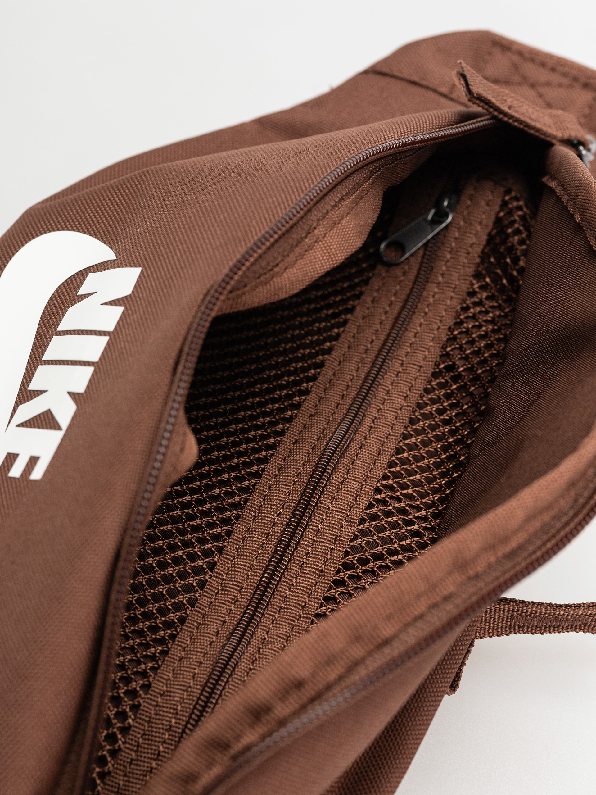 Nike SB Heritage Waist Övtáska (fauna brown/fauna brown/summit white)