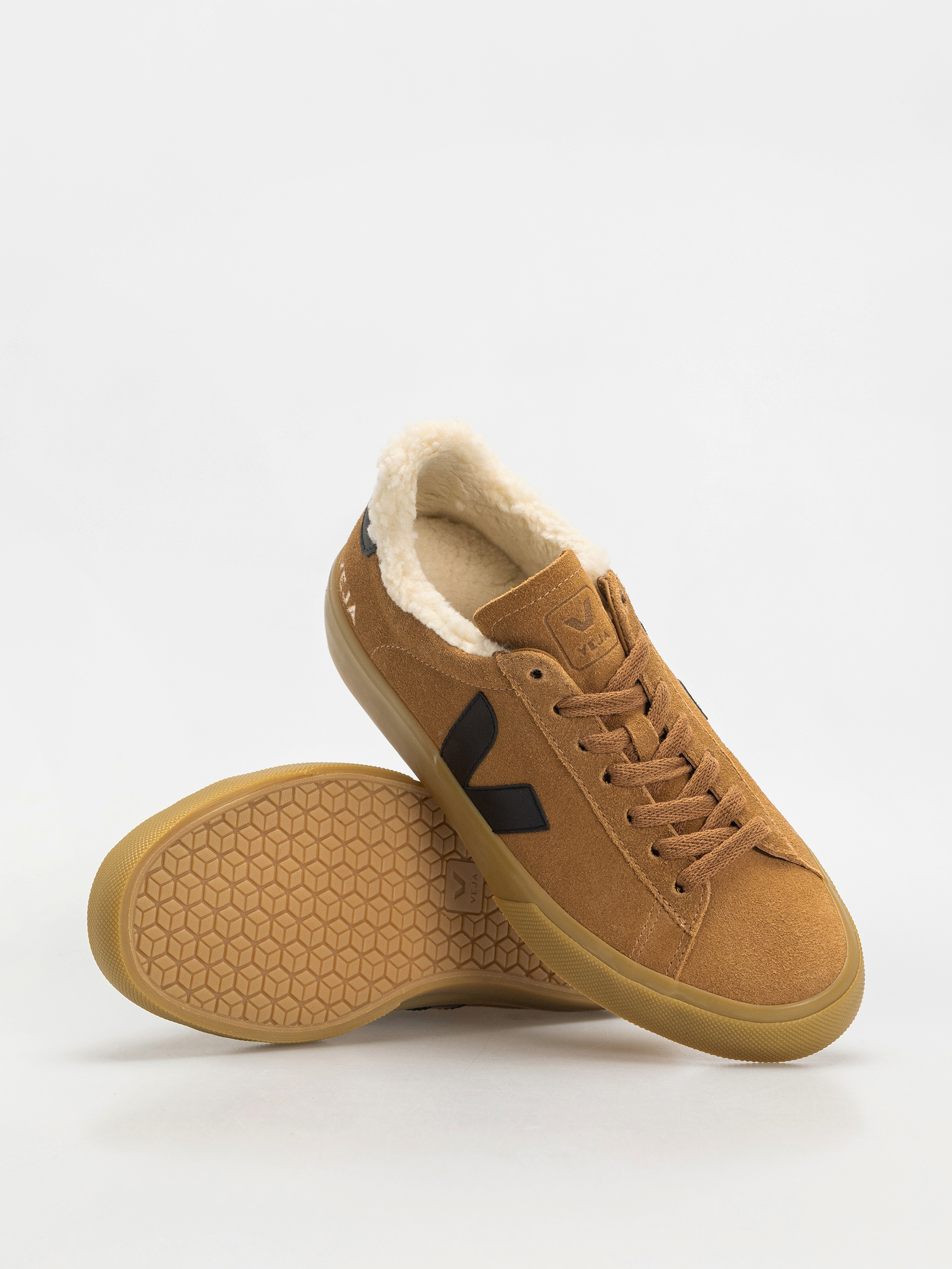 Veja Campo Winter Wmn Cipők (camel black natural)