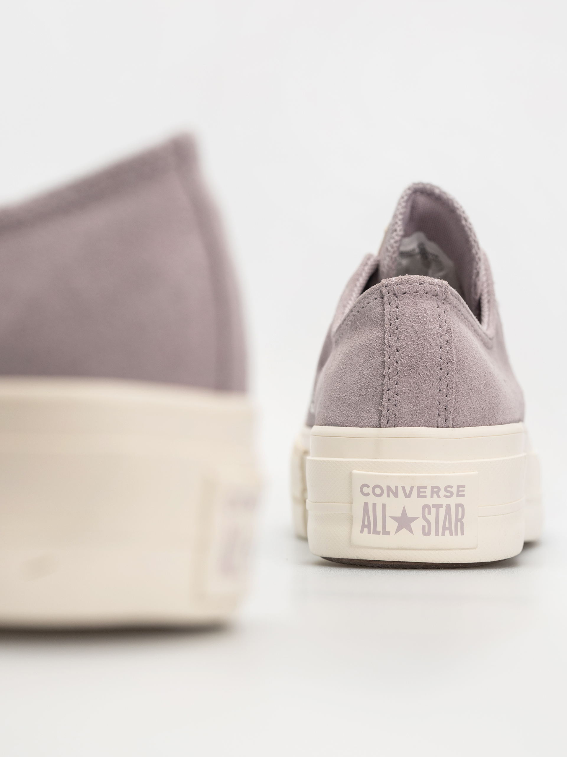 Converse Chuck Taylor All Star Lift Wmn Tornacipők (lavender/white)