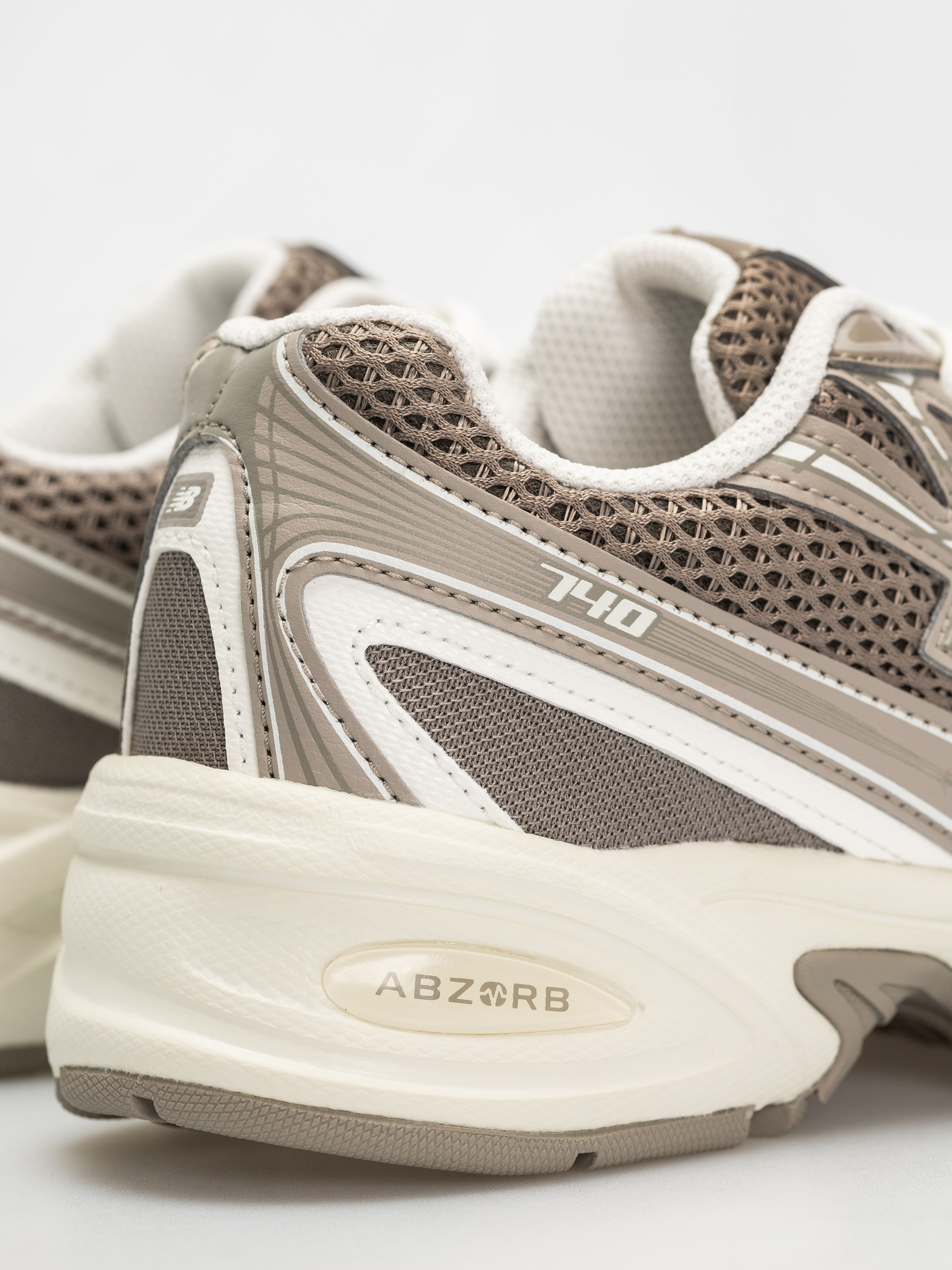 New Balance 740 JR Cipők (arid stone)