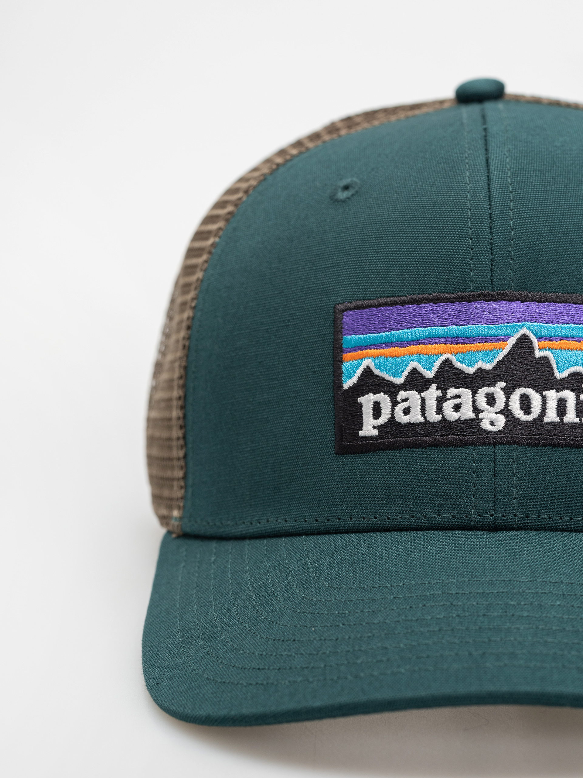 Patagonia P 6 Logo Trucker Baseball sapka (cascade green)