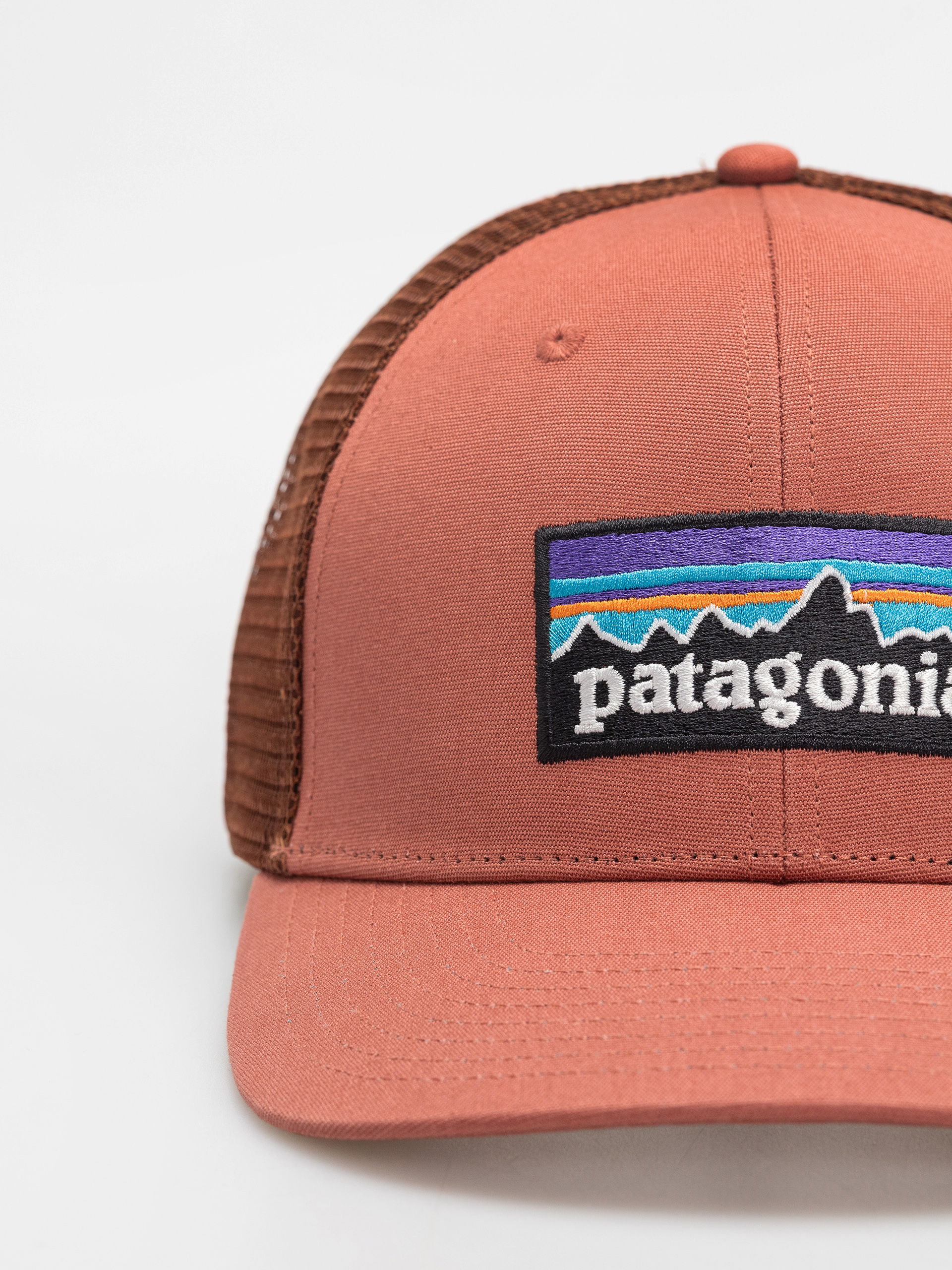 Patagonia P 6 Logo Trucker Baseball sapka (potters red)