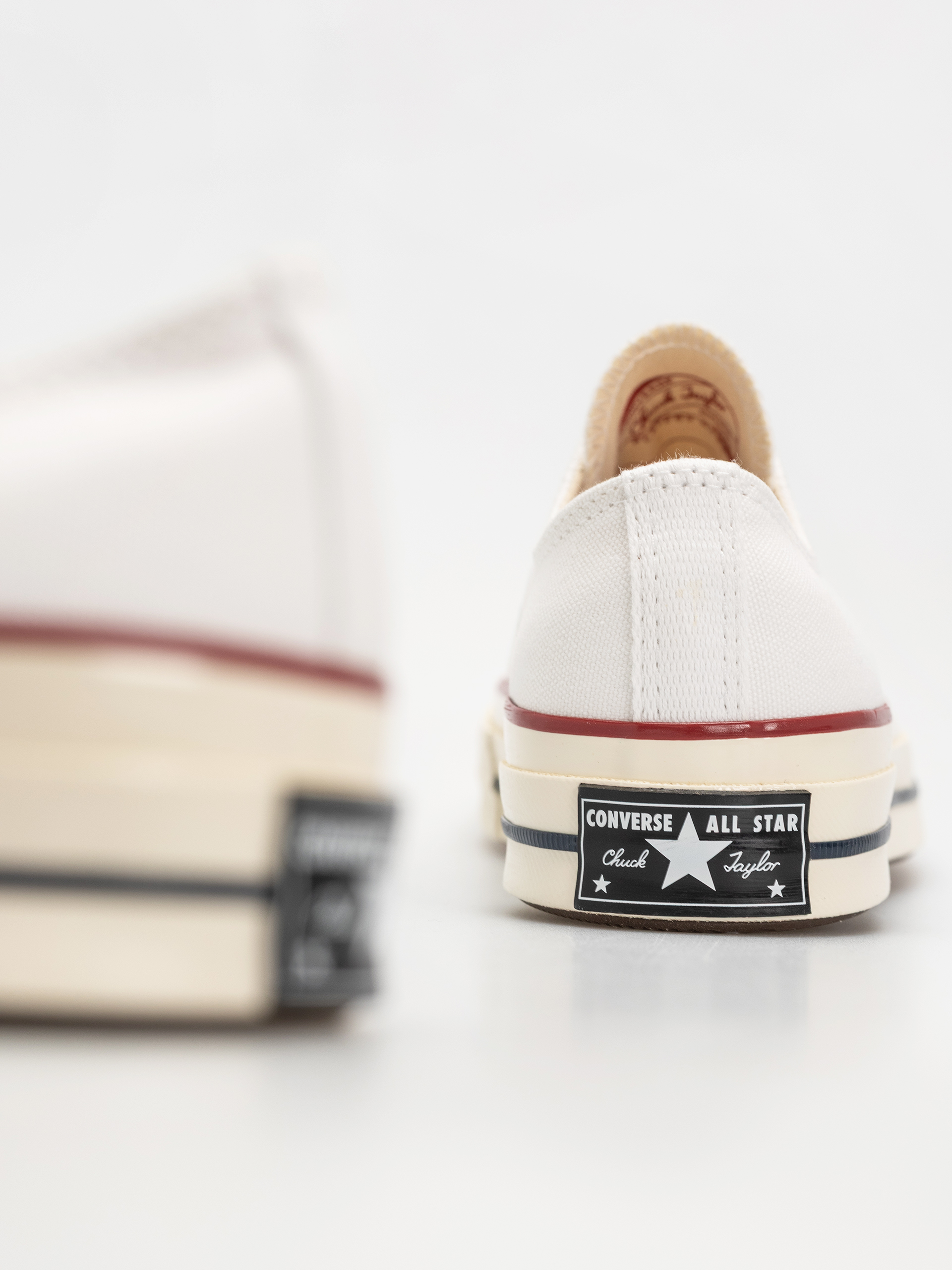 Tornacipők Converse Chuck 70 Ox (white/garnet/egret)