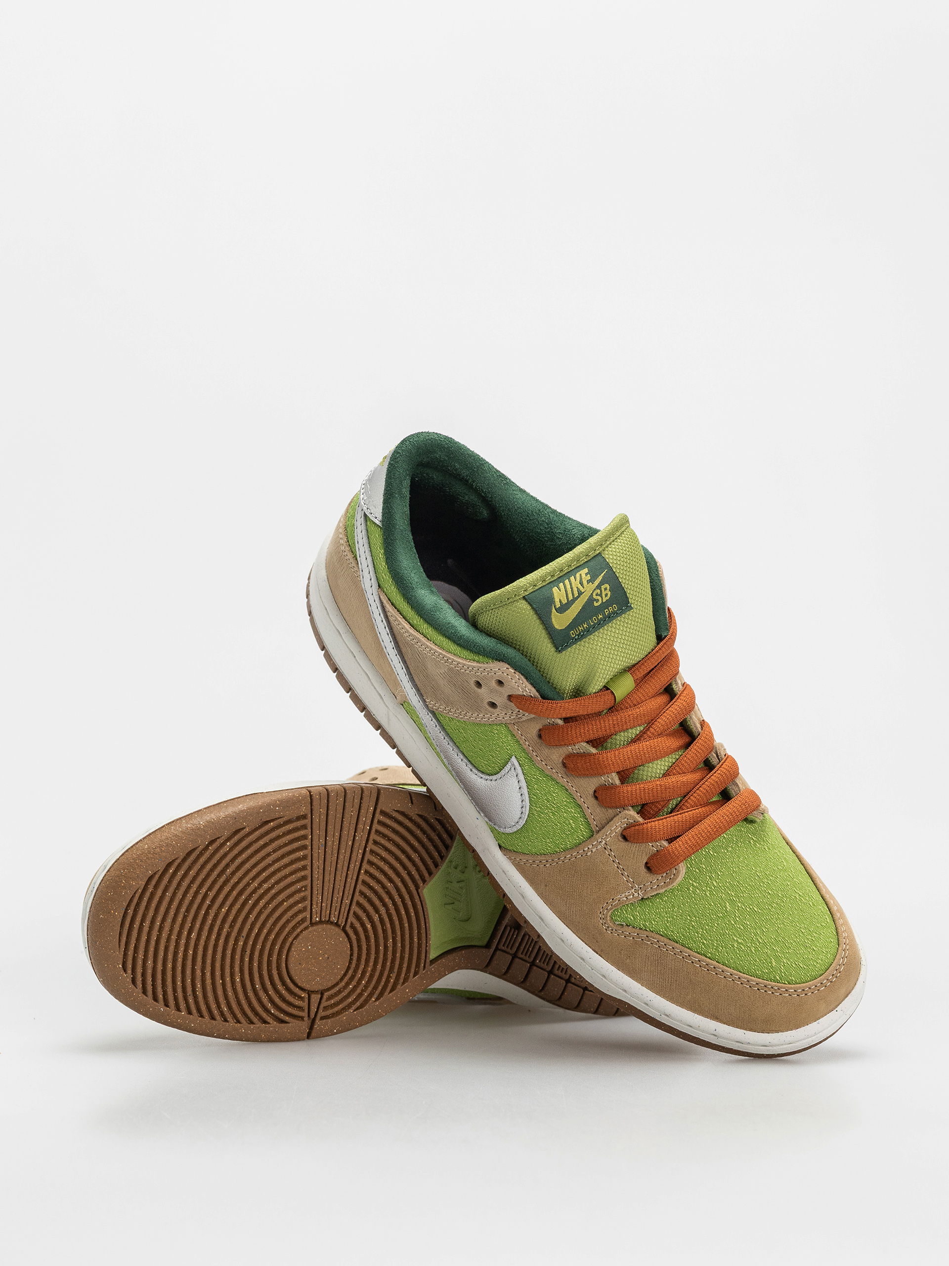 Nike SB Dunk Low Pro Wc Cipők (sesame/metallic silver pear fir)