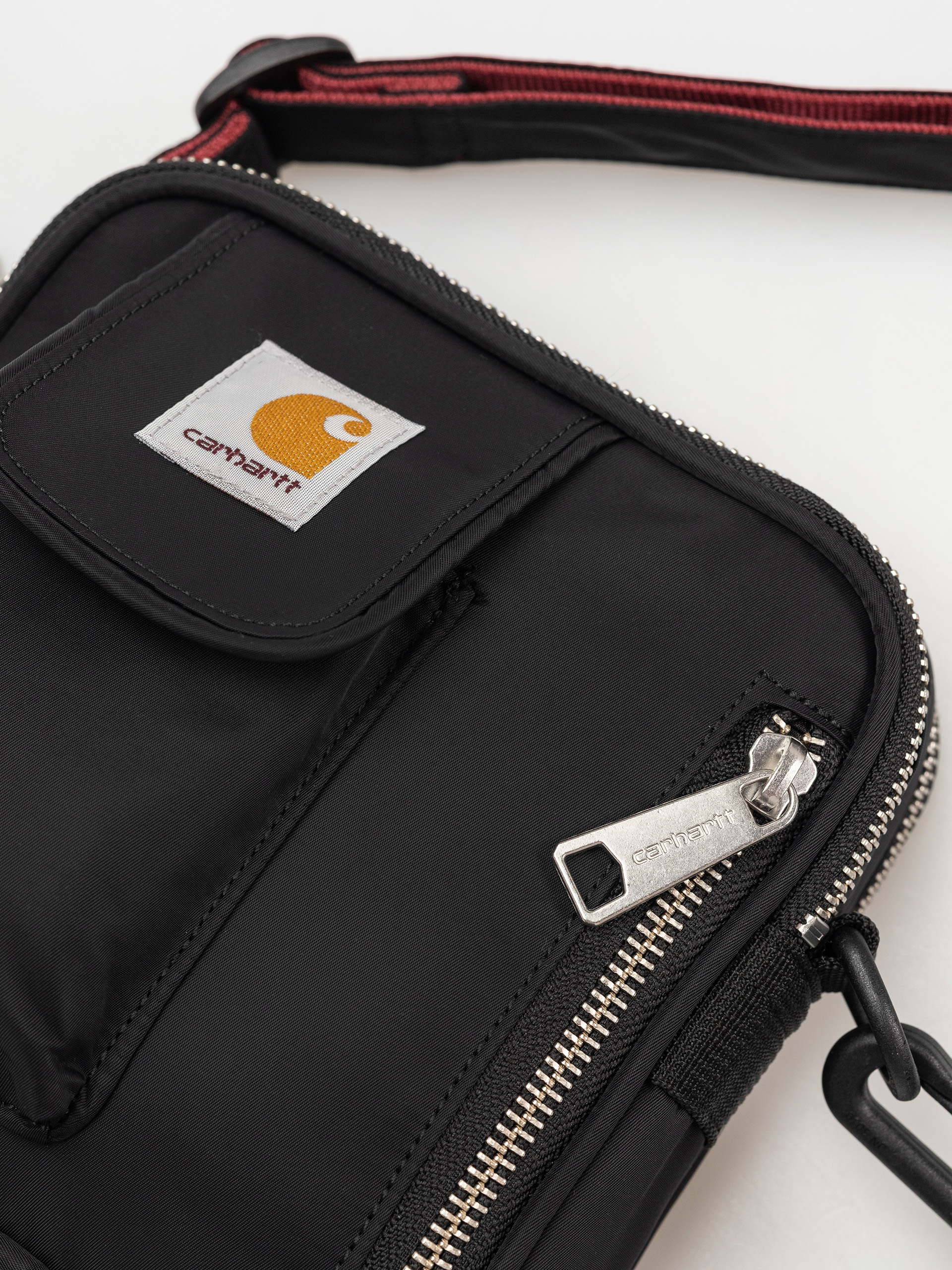 Carhartt WIP Alumni Táska (black/scarlet)