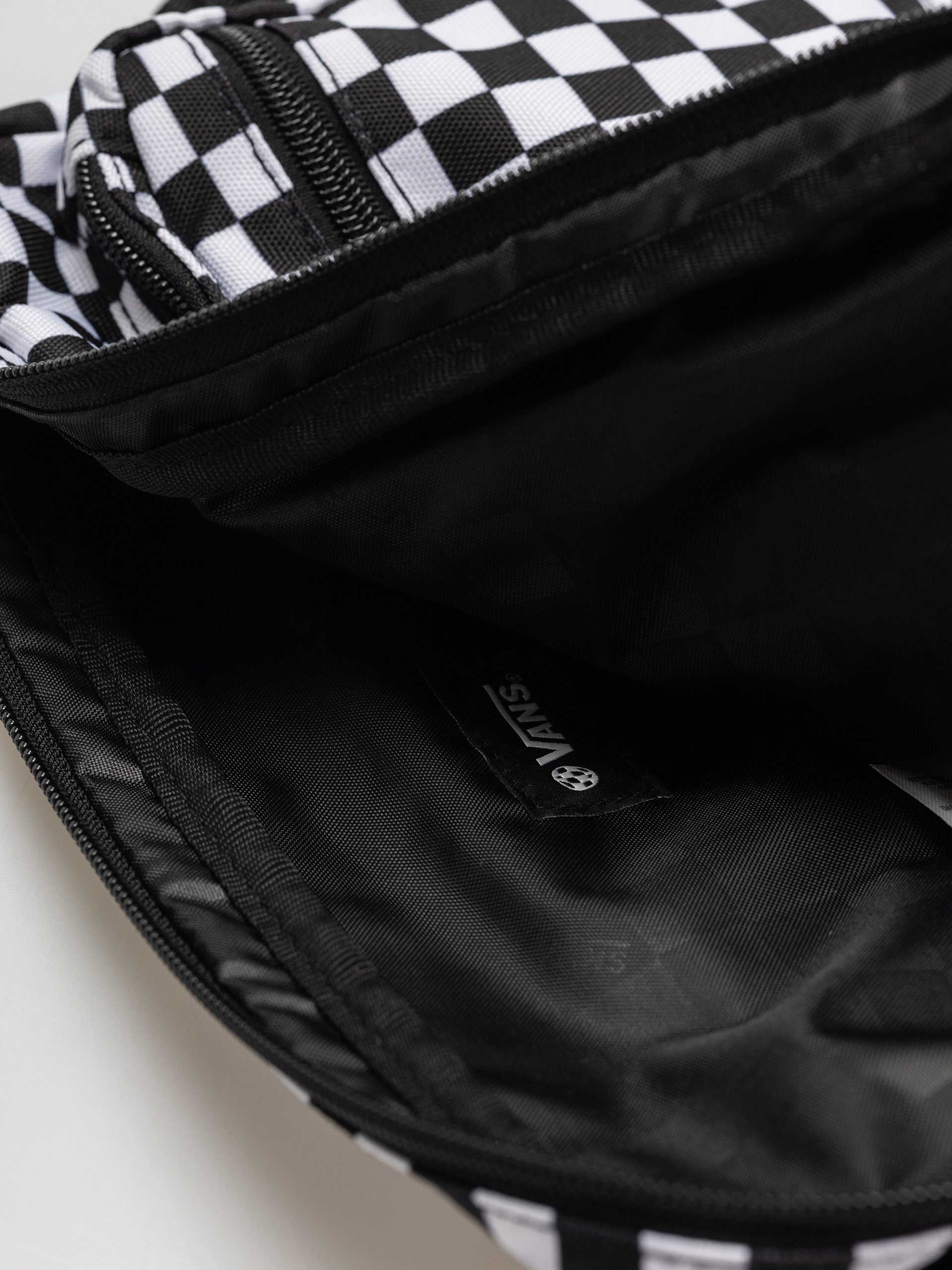 Vans Bail Convertible Cross Body Táska (black/white)