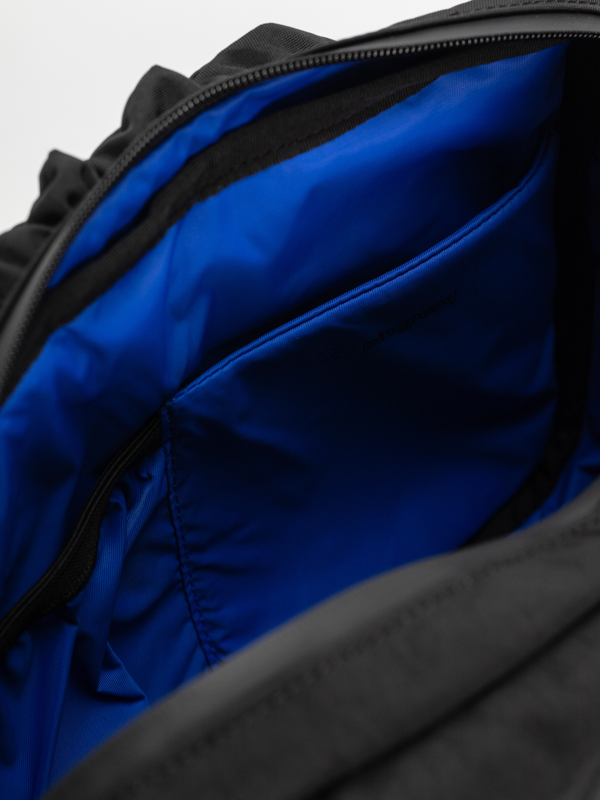 PinqPonq Tetrik Large Crinkle Hátizsák (crinkle black)