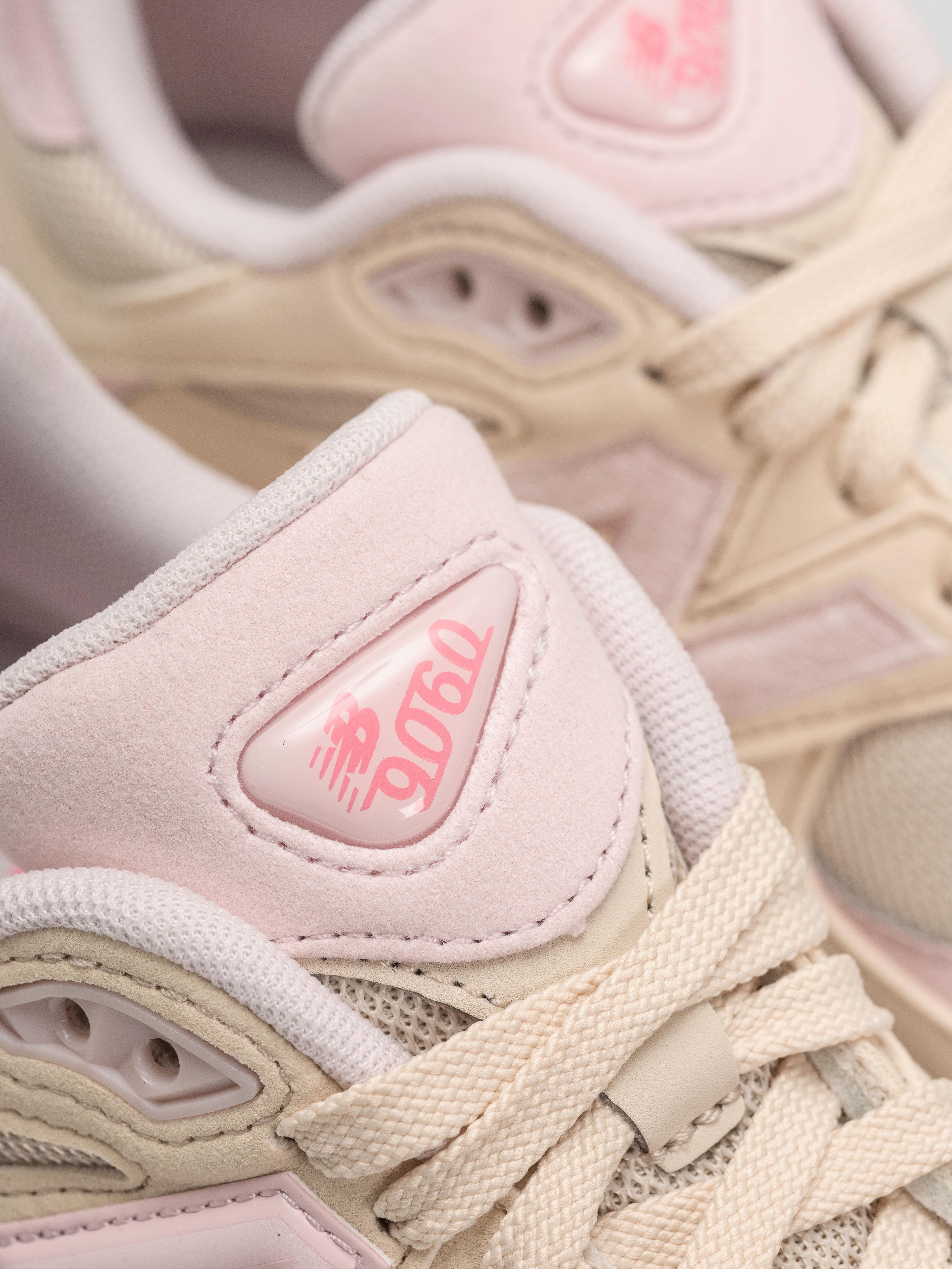 New Balance 9060 JR Cipők (bisque)