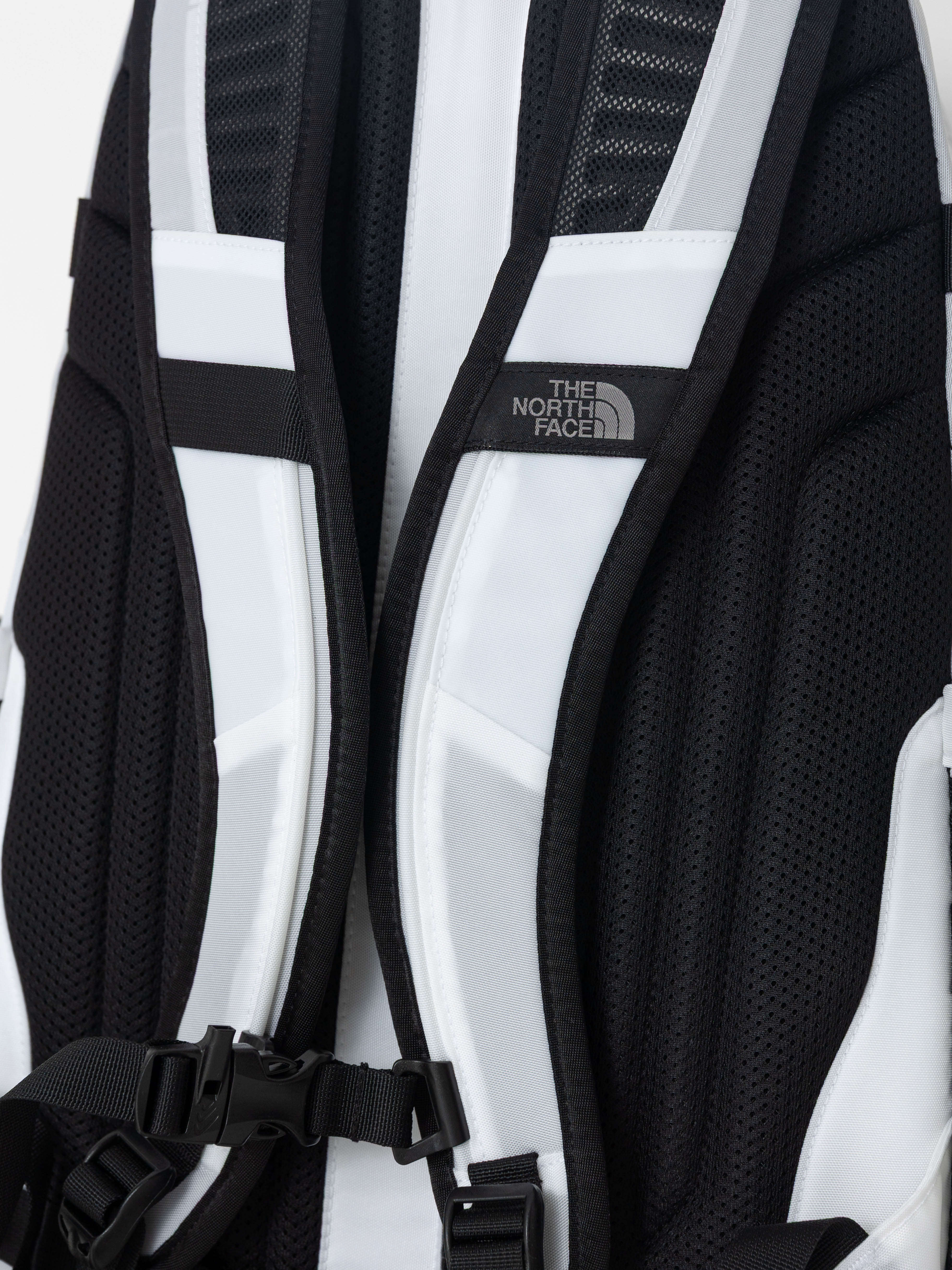 The North Face Hot Shot Base Camp Hátizsák (tnf white)