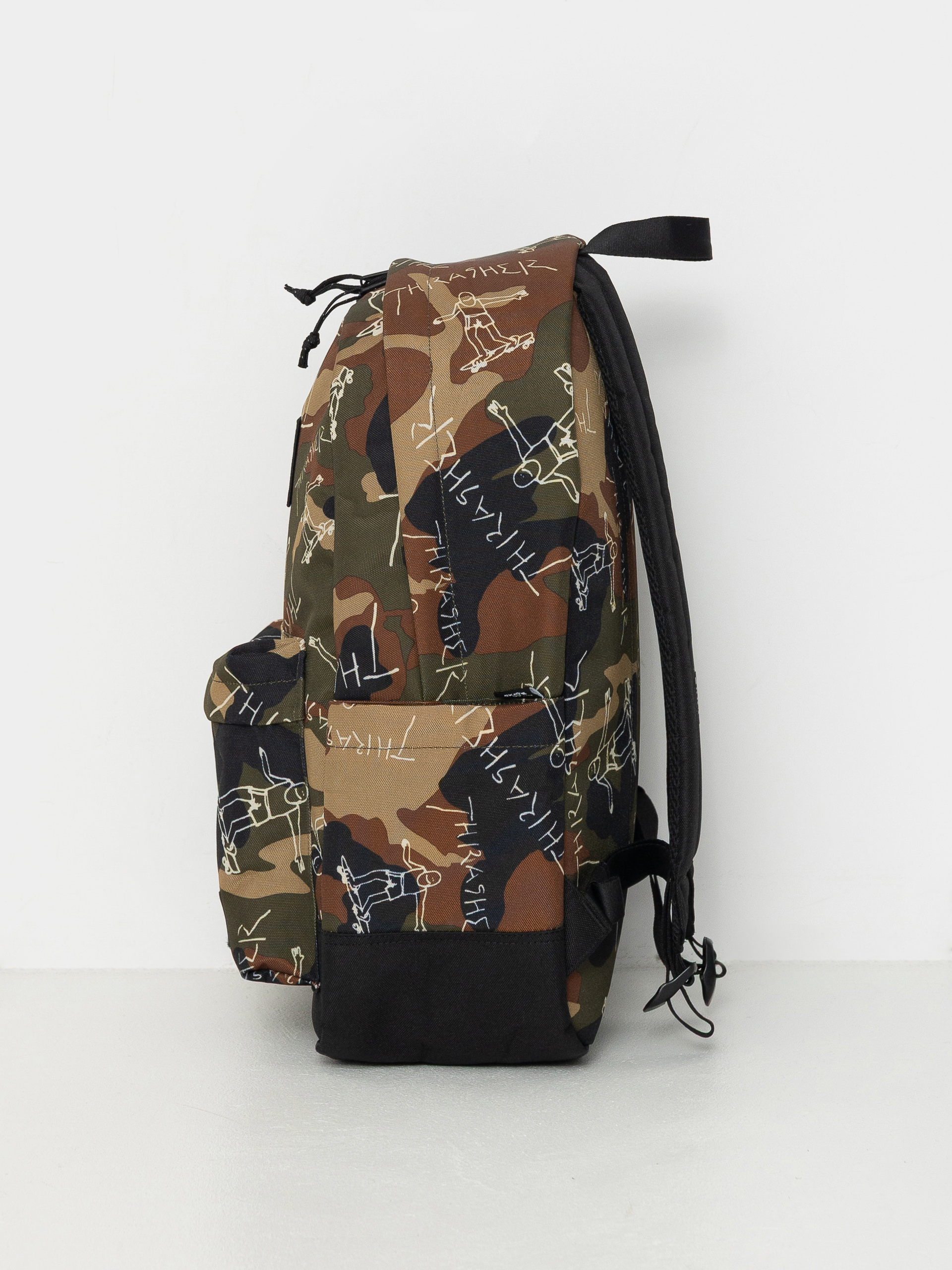 Herschel Supply Co. X Thrasher Gonz Classic XL Hátizsák (woodland camo)