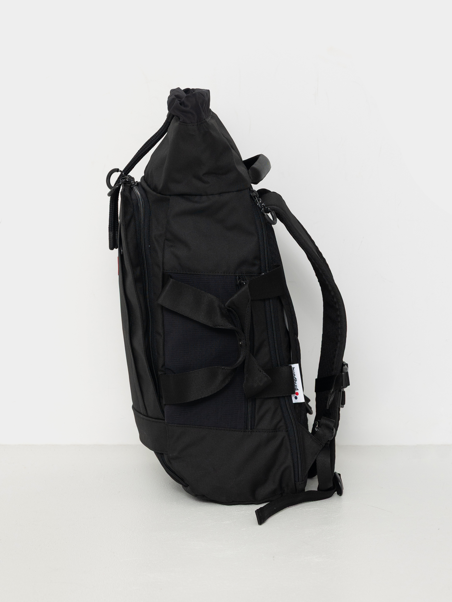 PinqPonq Blok Medium Hátizsák (rooted black)