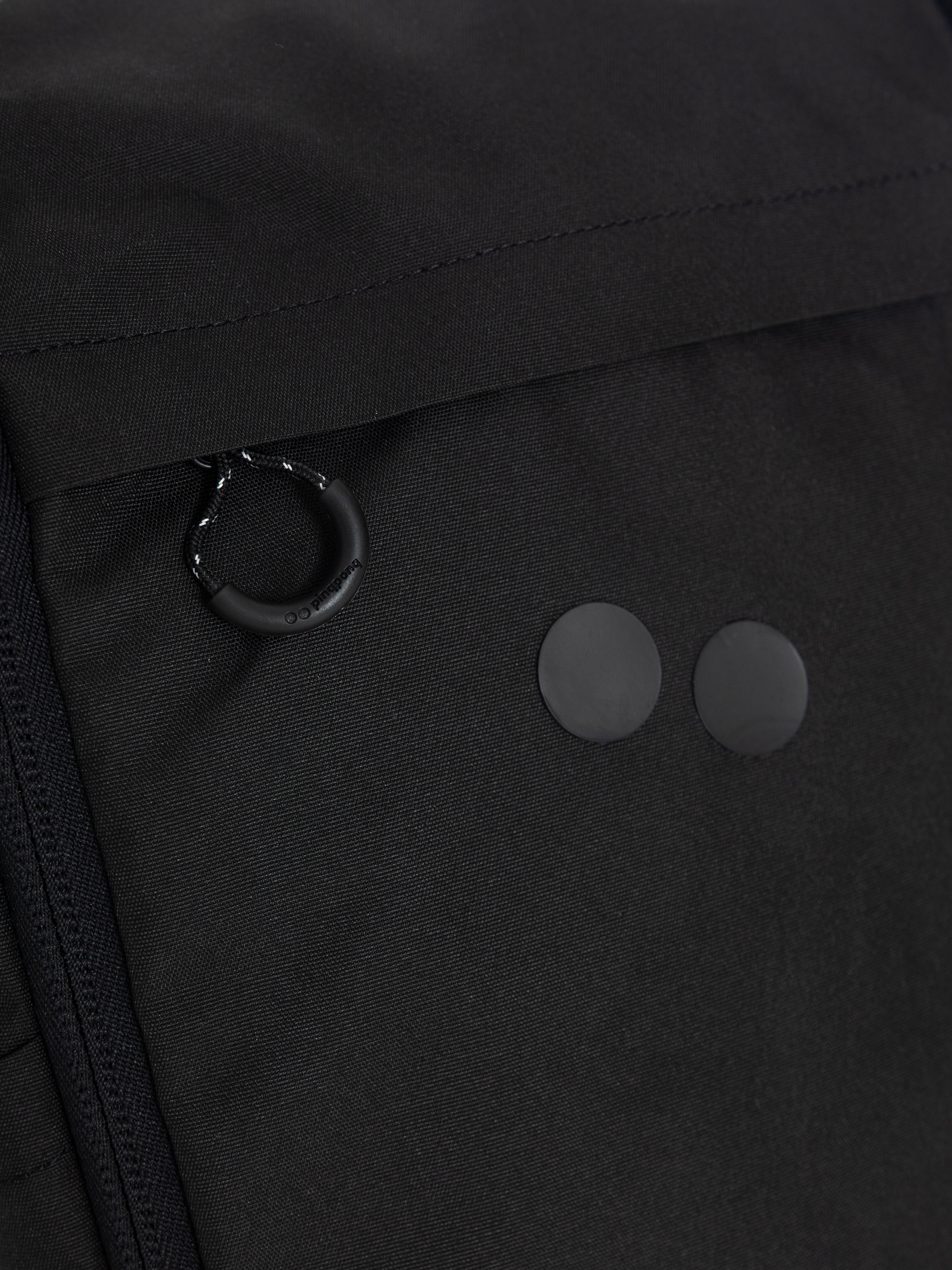 PinqPonq Purik Hátizsák (rooted black)