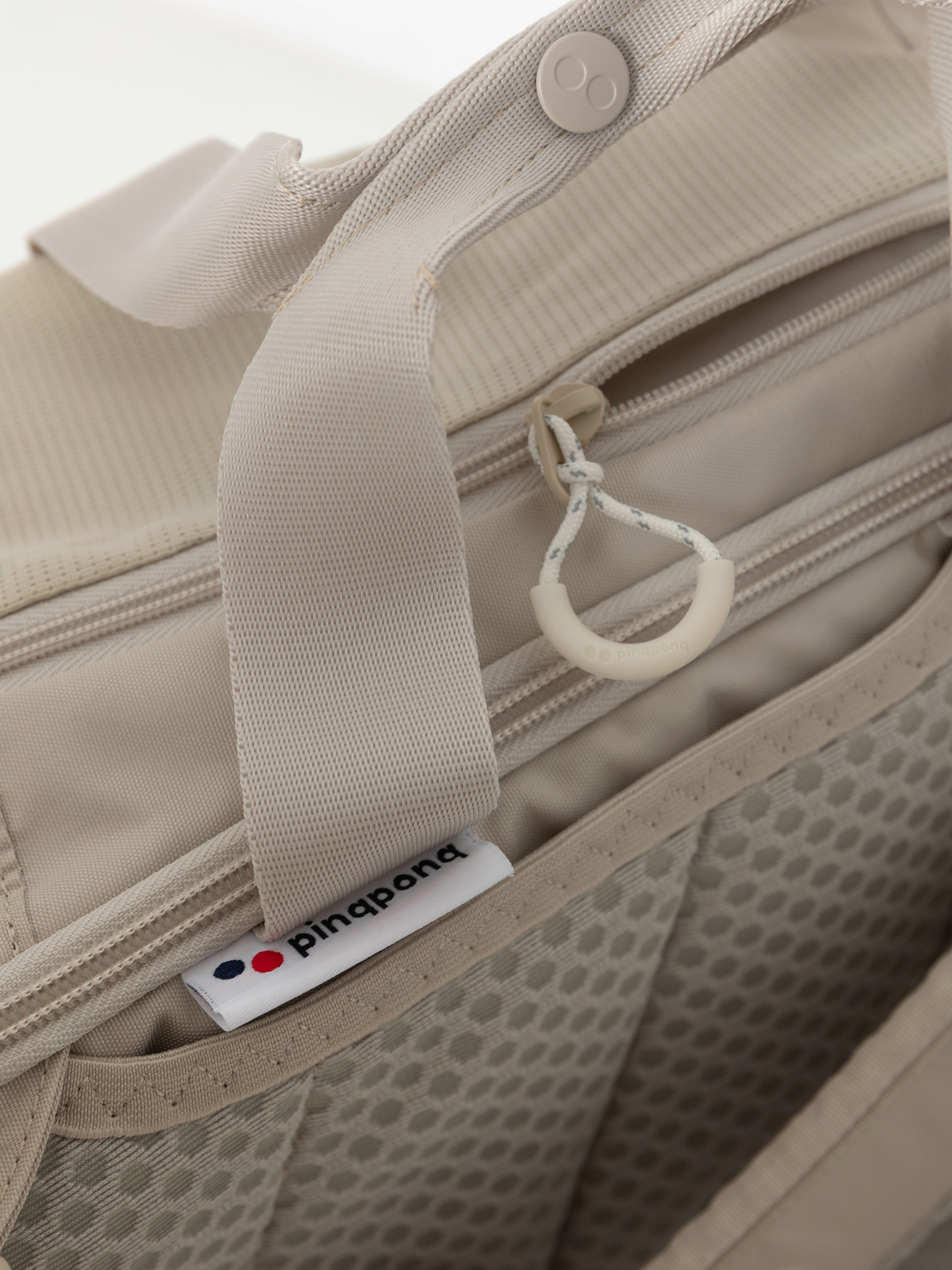 PinqPonq Blok Medium Hátizsák (cliff beige)